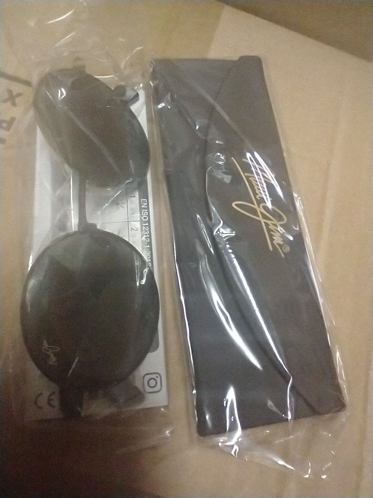 Maui Jim Brand new mokopuni Maui unisex sunglasses Size ONE SIZE - 3 Thumbnail