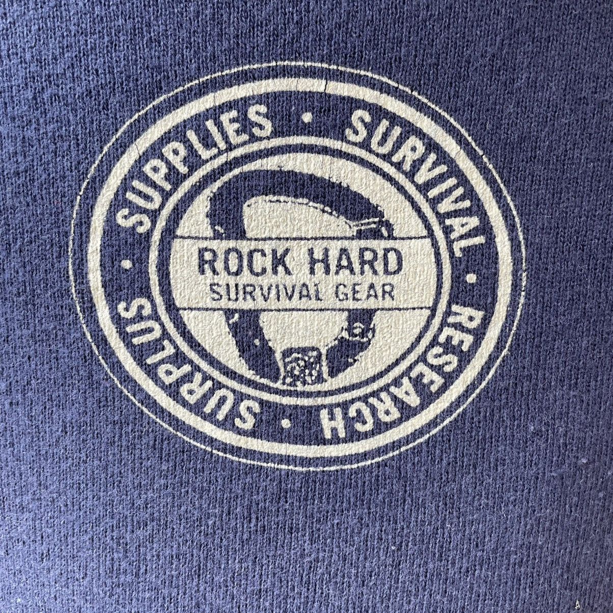 Vintage 🔥Vintage 90s Rock Hard Survival Center Logo Pullover Hoodie Size US L / EU 52-54 / 3 - 6 Thumbnail