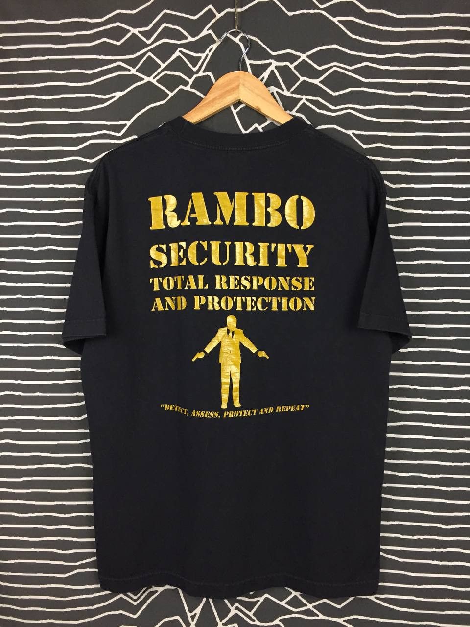 Vintage Rambo Security Services Total Response And Protection Tee Size US L / EU 52-54 / 3 - 2 Thumbnail