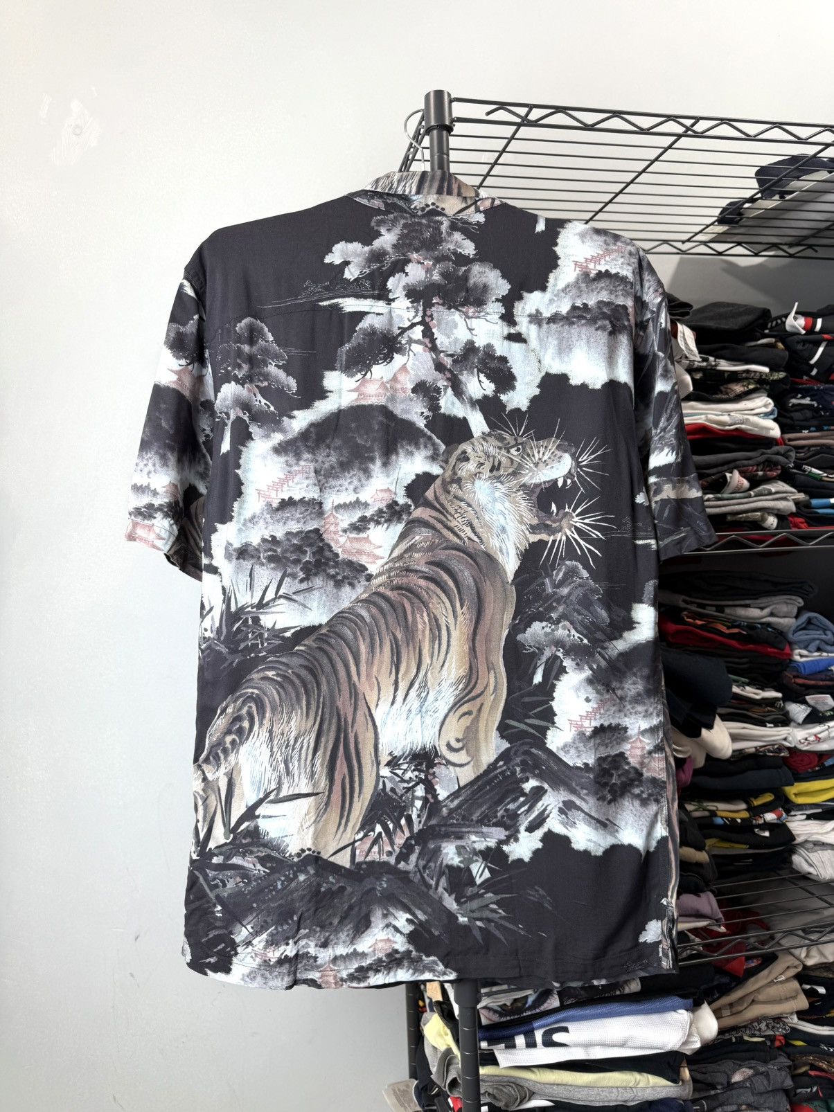Allsaints All Saints Japan Tiger Shirt Luxury Size US S / EU 44-46 / 1 - 2 Thumbnail