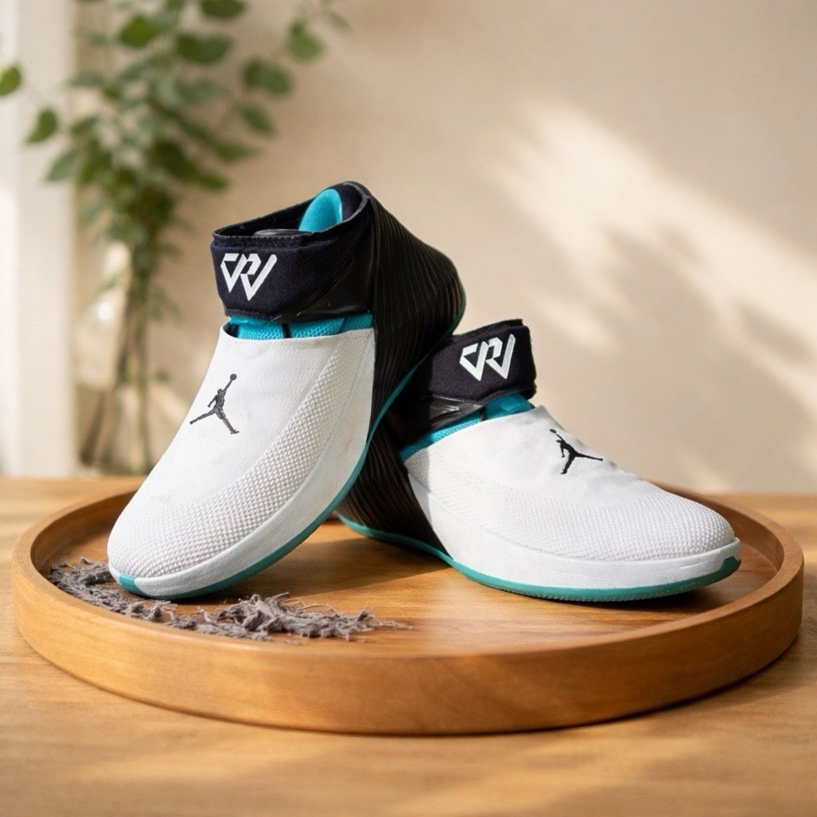 Jordan Brand Men’s 12 - Nike Air JORDAN WHY NOT ZER0.1 Hyper AA2510-103 Size US 12 / EU 45 - 1 Thumbnail