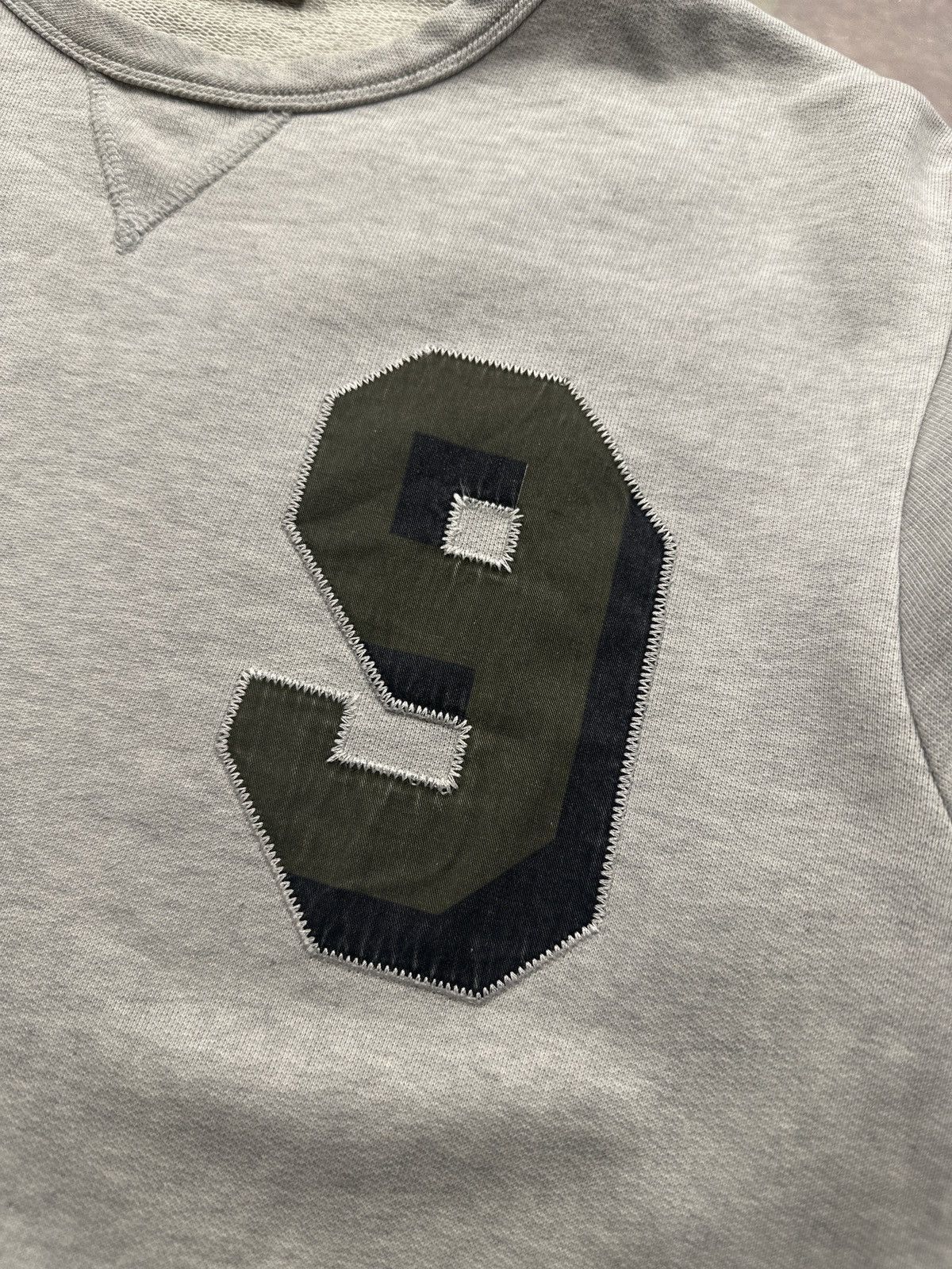 AMI Rare AMI Alexandre Mattiussi Logo Number 9 Gray Sweatshirt Size US M / EU 48-50 / 2 - 6 Thumbnail