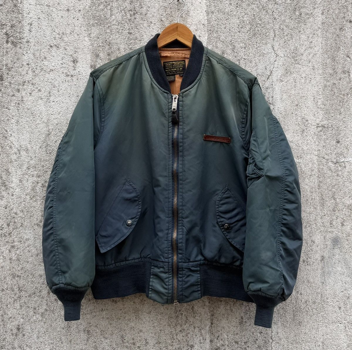 Avirex Vintage Avirex Flyer’s Mans Intermediate Ma-1 Bomber Jacket Size US M / EU 48-50 / 2 - 6 Thumbnail