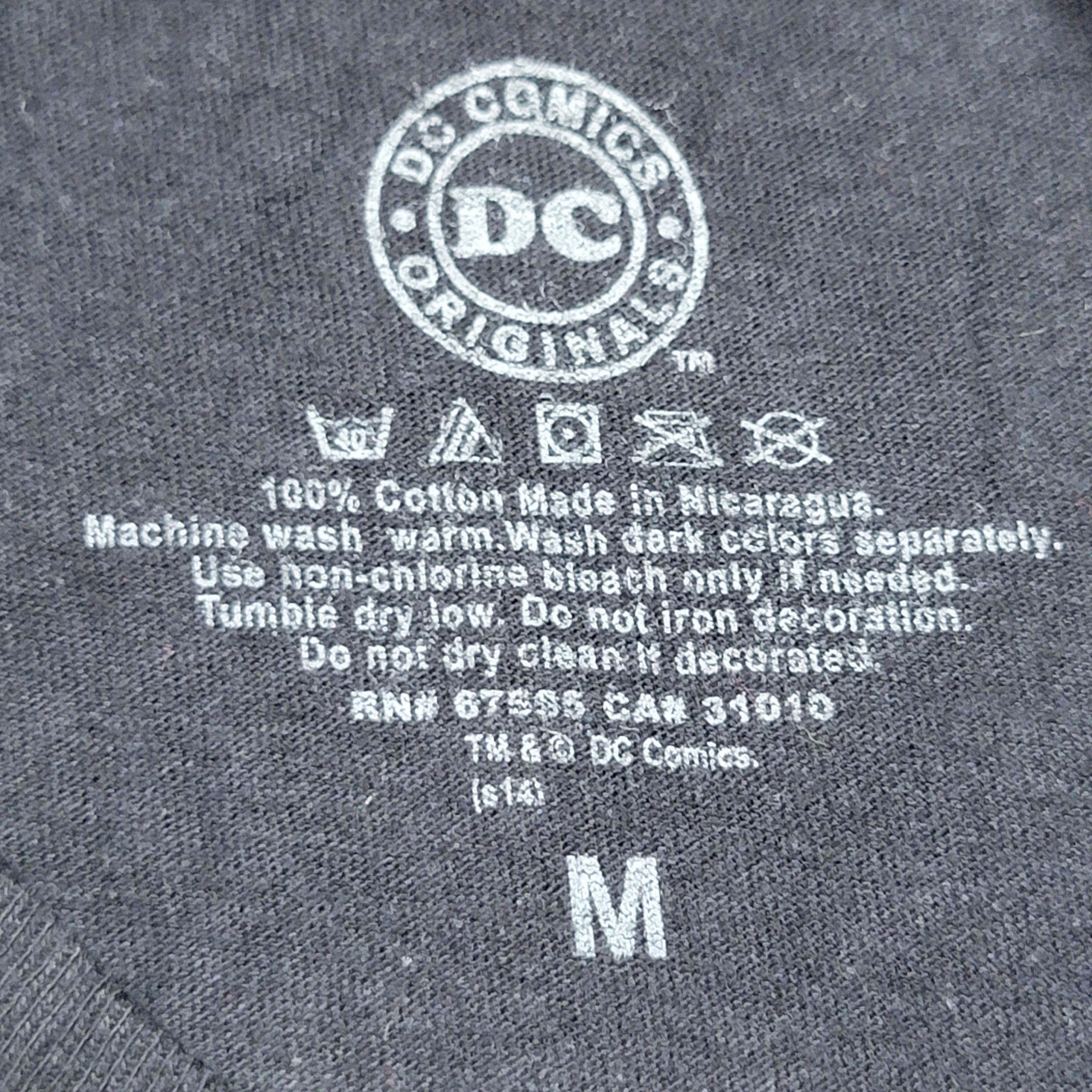 DC Comics DC Comics SS Unisex Tee Harley Quinn Comic Cover -Medium Size M / US 6-8 / IT 42-44 - 4 Thumbnail