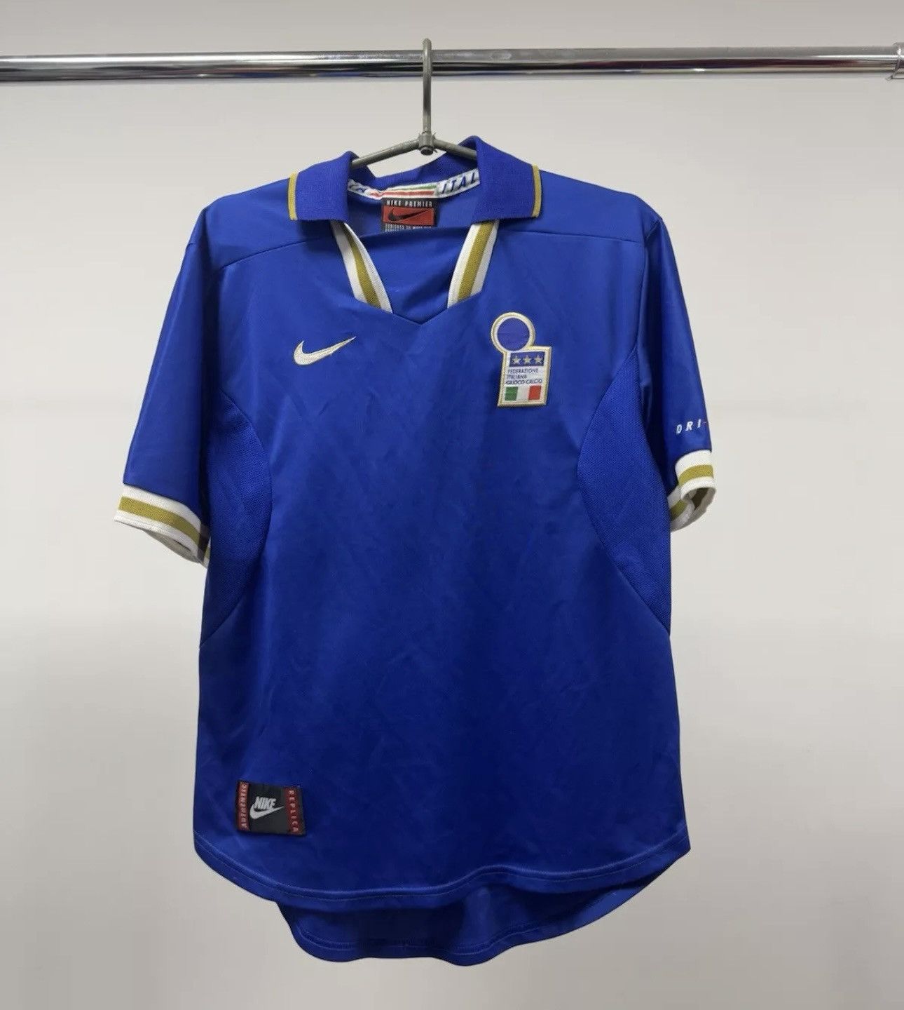Nike × Vintage Nike Italy Vintage Jersey 1996/1997 Azzuri World Cup Size US S / EU 44-46 / 1 - 1 Thumbnail