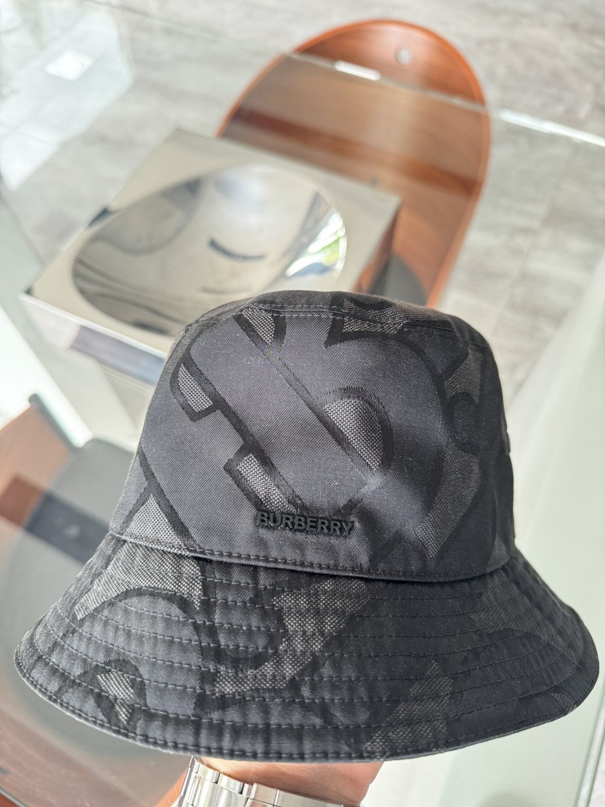 Burberry Burberry hat Size 36 - 1 Thumbnail