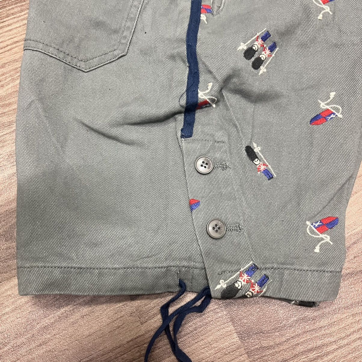 Ne-Net Ne-Net Issey Miyake Embroidered Short Pants Size US 30 / EU 46 - 2 Thumbnail