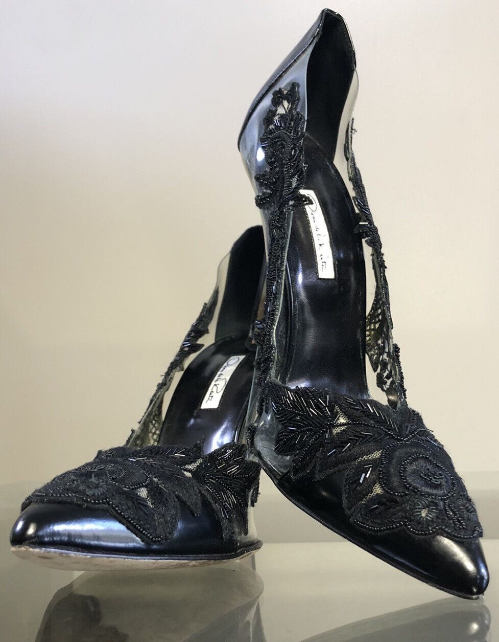 image of Oscar De La Renta Black Lace Embroidered Alyssa Pump Shoes, Women's (Size 11)