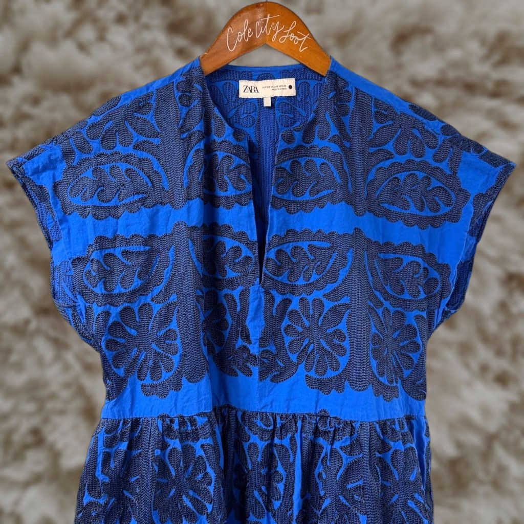 Zara Zara red paisley embroidered long sleeves mini dress size XS | Grailed