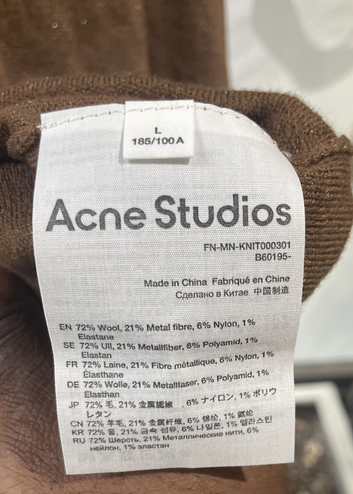 Acne Studios Acne Studios Crewneck Casey Girl Paw15 Size US L / EU 52-54 / 3 - 4 Thumbnail