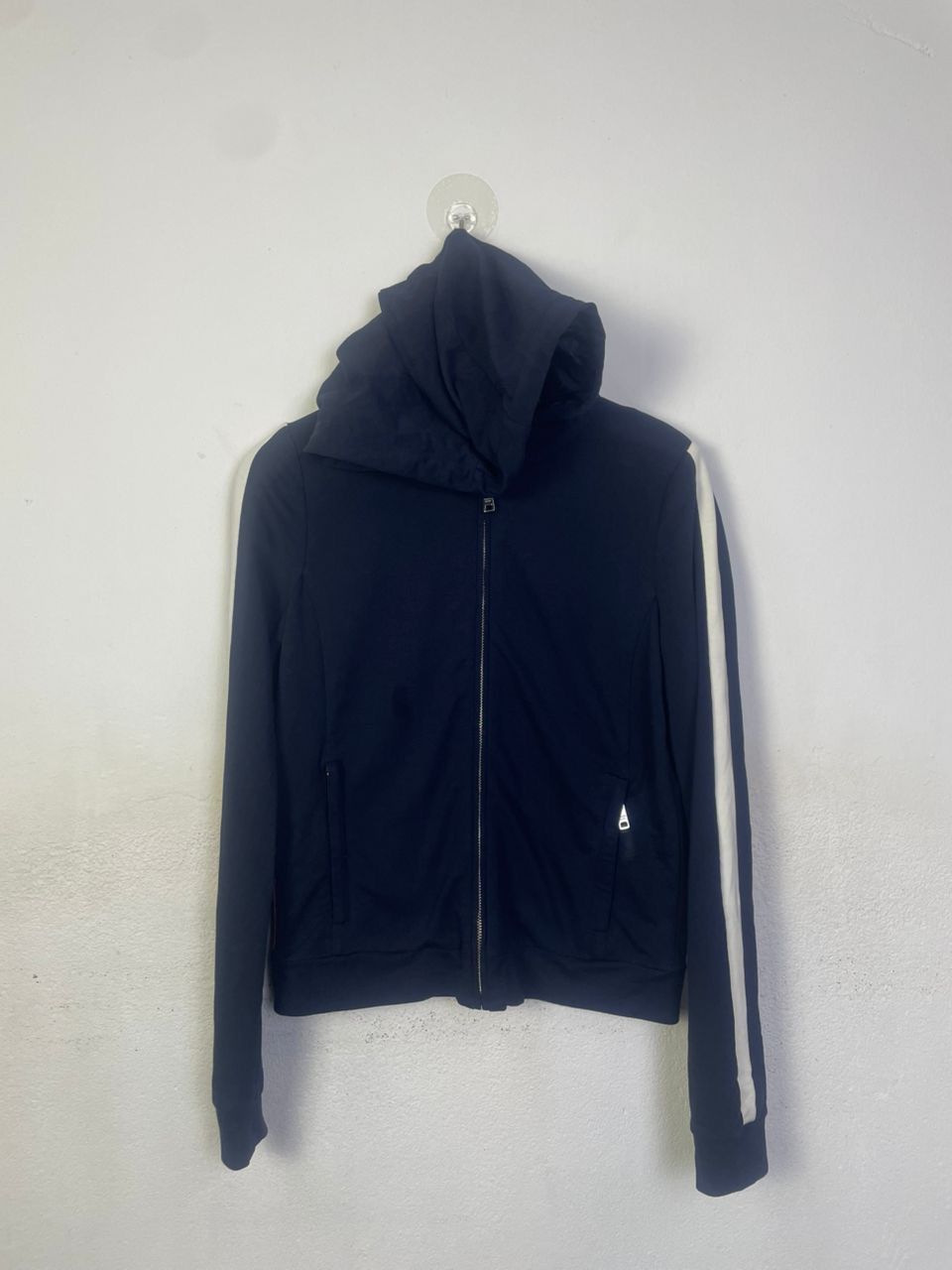 Japanese Brand × Prada Prada Sweater Hoodie Size M / US 6-8 / IT 42-44 - 1 Thumbnail