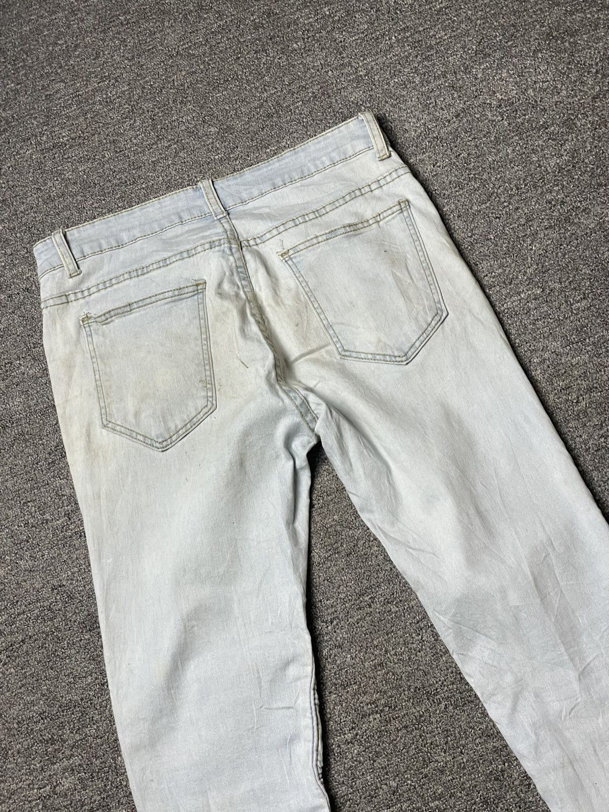 Japanese Brand × Vintage Lands Of Nostalgia Distressed Denim Jeans (92) Size US 30 / EU 46 - 13 Thumbnail
