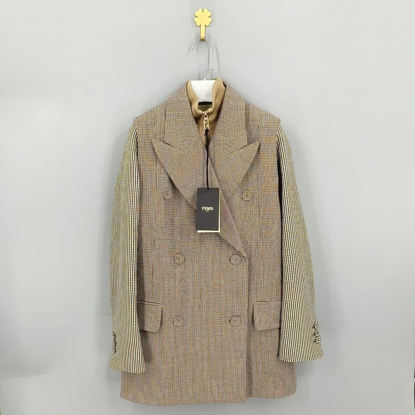 Fendi Fendi Beige Houndstooth Double-Breasted Blazer Size US M / EU 48-50 / 2 - 1 Thumbnail