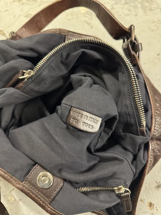 Givenchy 2000s Givenchy Hobo Brown Grained Handle Bag Size ONE SIZE - 7 Thumbnail