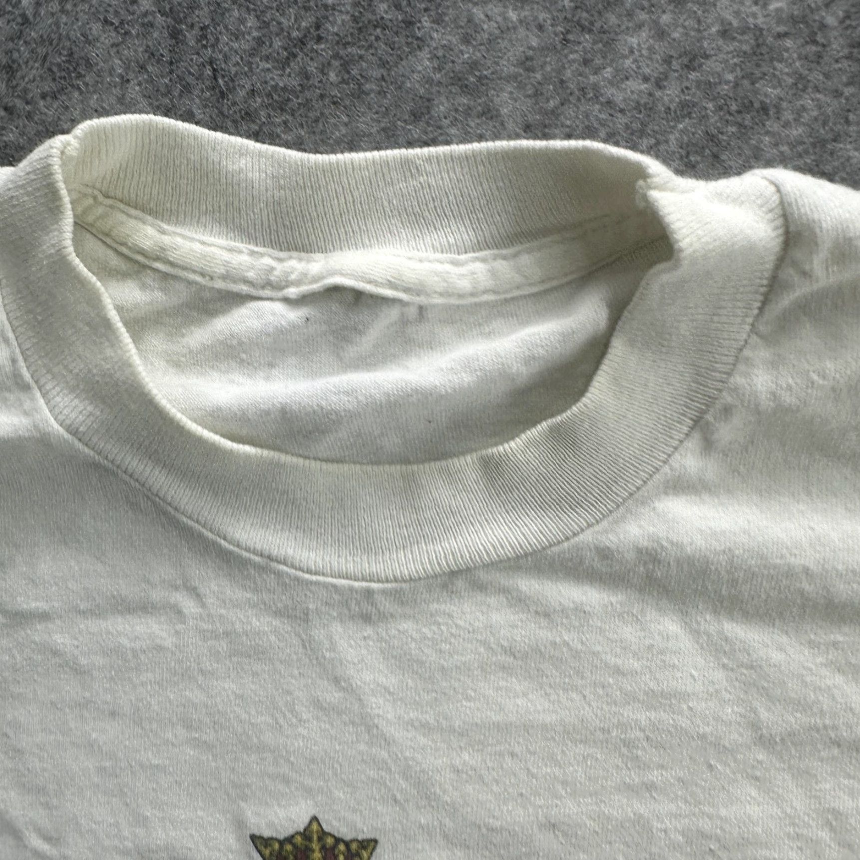 Fruit Of The Loom VINTAGE Virginia Beach Shirt Mens Large White Beach Club Tourist Souvenir 90s Tee Size US L / EU 52-54 / 3 - 7 Thumbnail