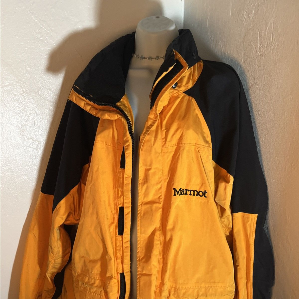 Marmot Marmot hooded rain jacket Size US XL / EU 56 / 4 - 4 Thumbnail