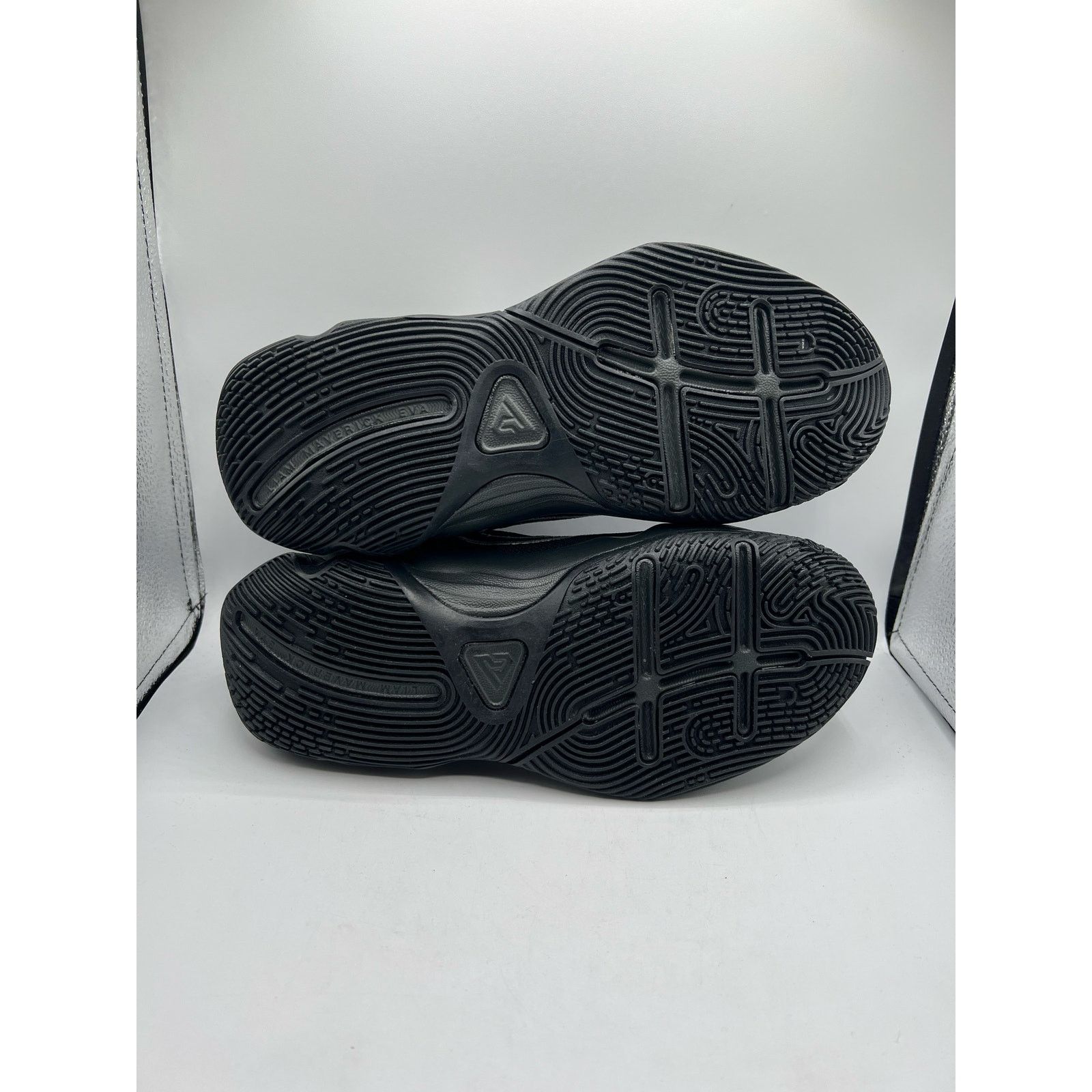 Nike Nike Giannis Immortality 4 GS “Black” size 6.5Y Size US 6.5 / EU 39-40 - 5 Thumbnail