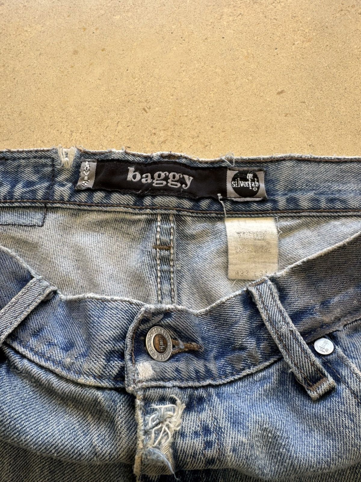 Levi's Vintage Clothing light wash levi silvertabs Size US 32 / EU 48 - 2 Thumbnail