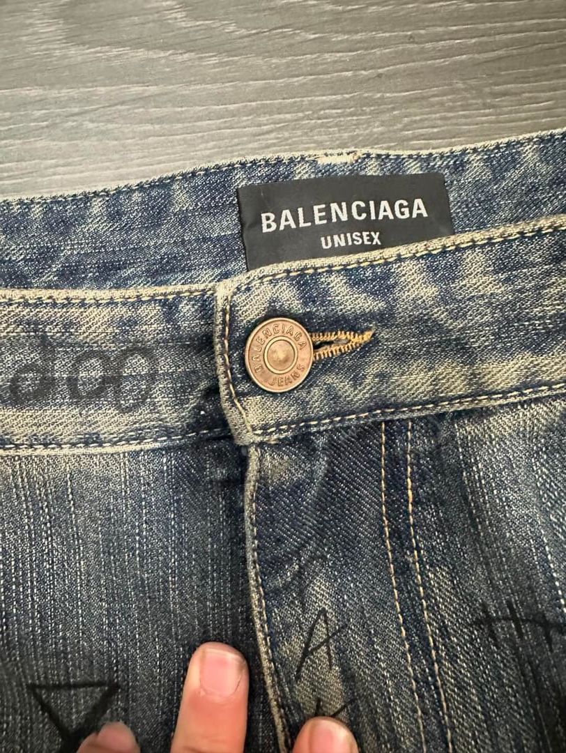 Balenciaga Balenciaga SS23 Dark Distressed Rhinestone Denim Size US 34 / EU 50 - 7 Thumbnail