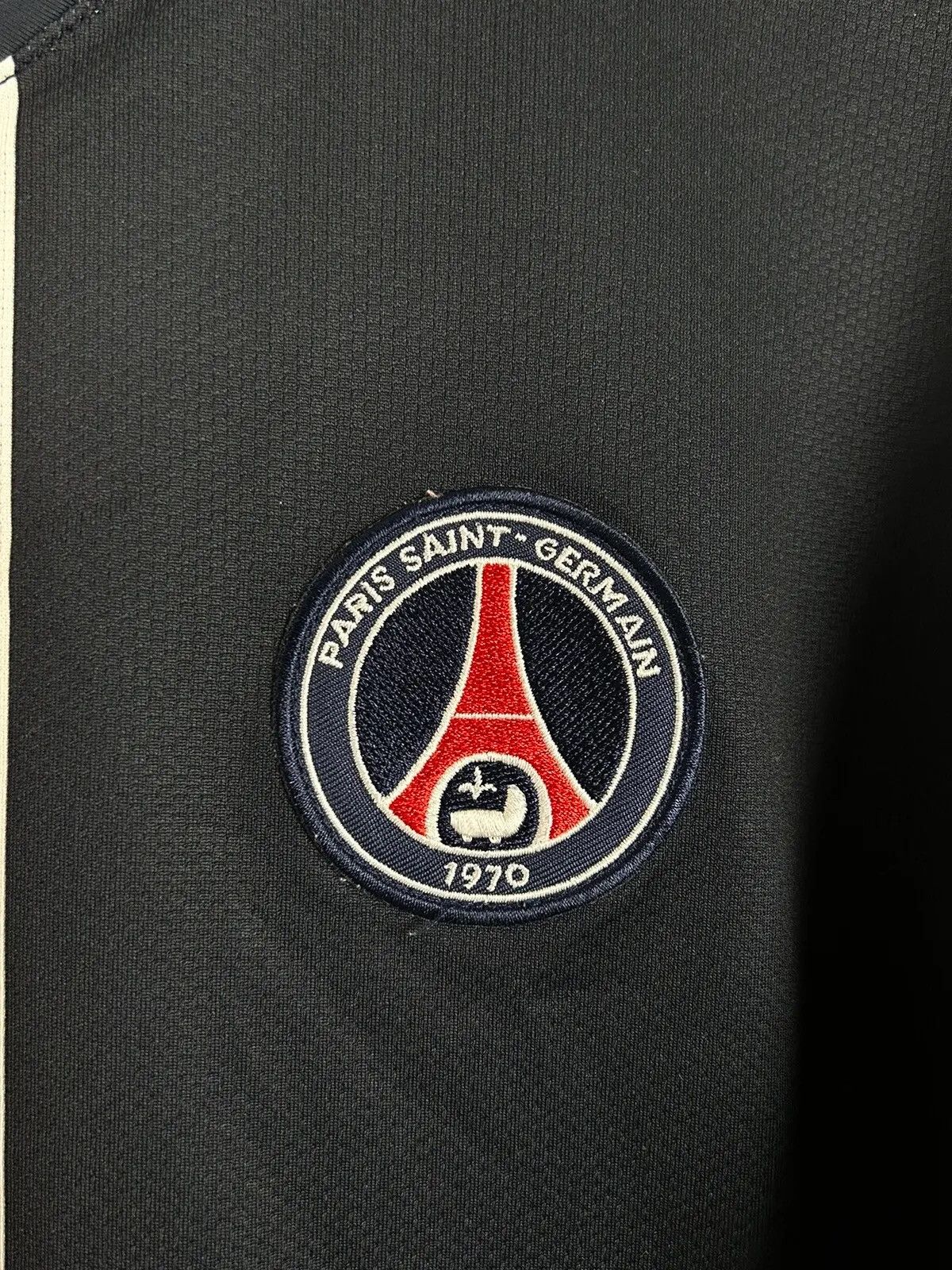 Nike 00s Vintage Nike x PSG 2006/07 Home Kit Soccer Jersey Size US M / EU 48-50 / 2 - 3 Thumbnail
