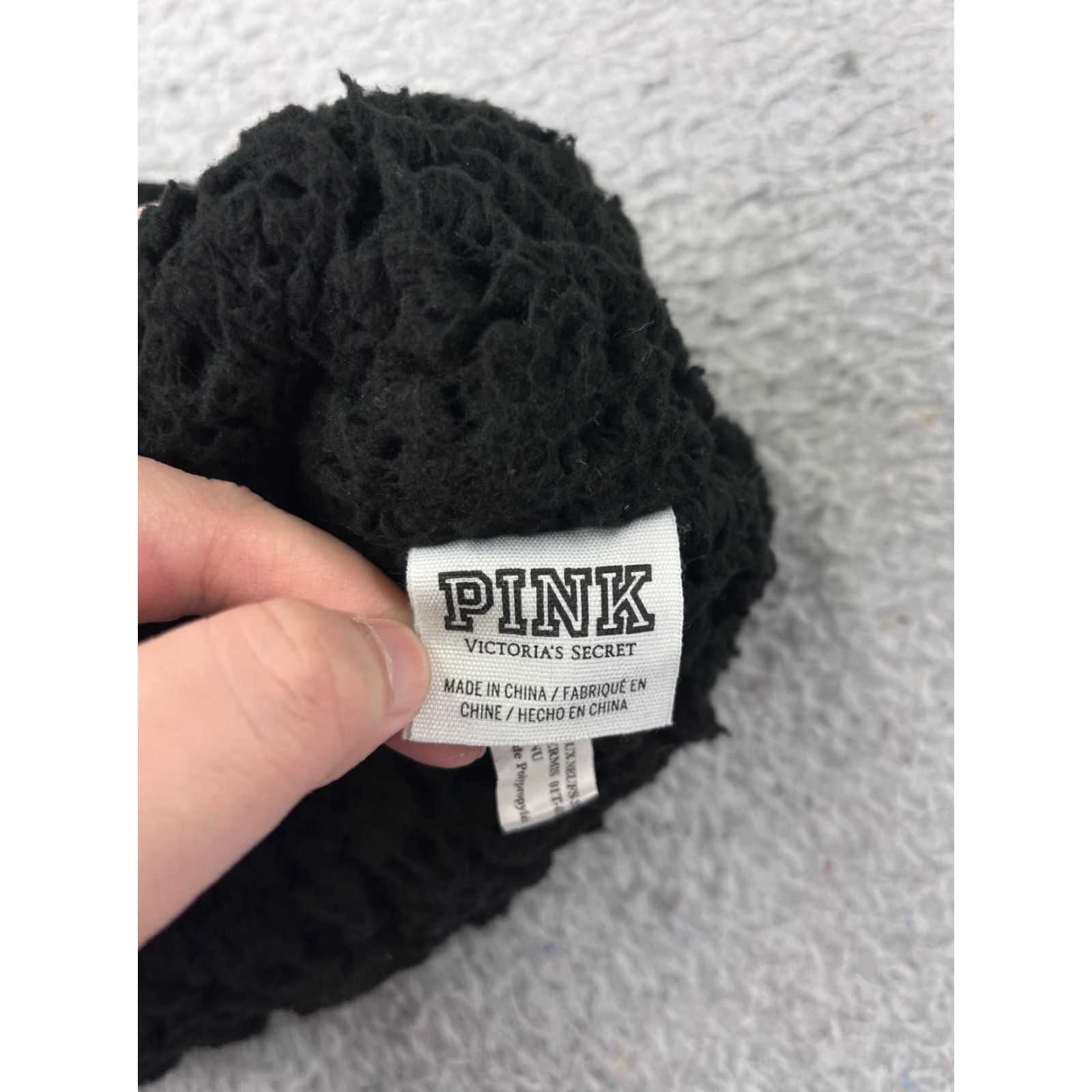 Victoria's Secret Victoria's Secret Beanie Adult One Size Black PINK Sherpa Lined Logo Knit Hat Womens Size ONE SIZE - 6 Thumbnail