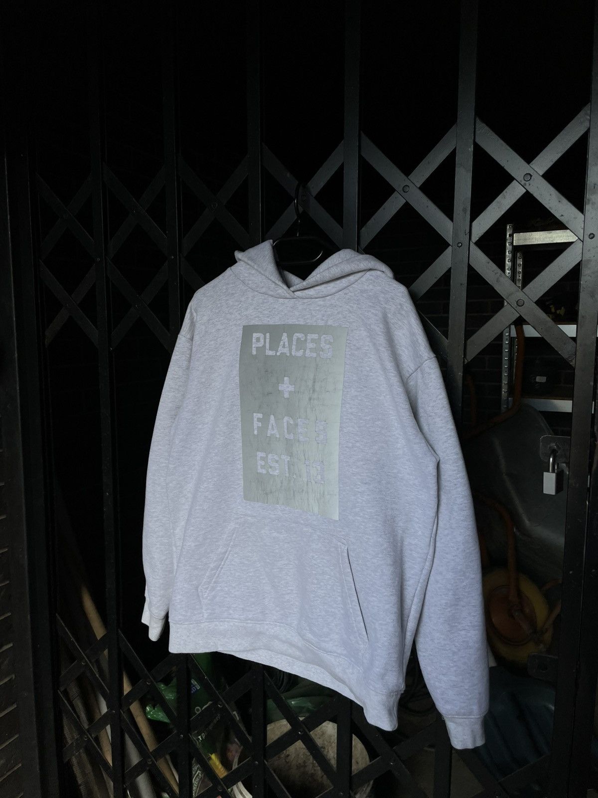 Japanese Brand × Places + Faces Vintage Places + Faces Big Logo Reflective Rare Hoodie Size US M / EU 48-50 / 2 - 3 Thumbnail