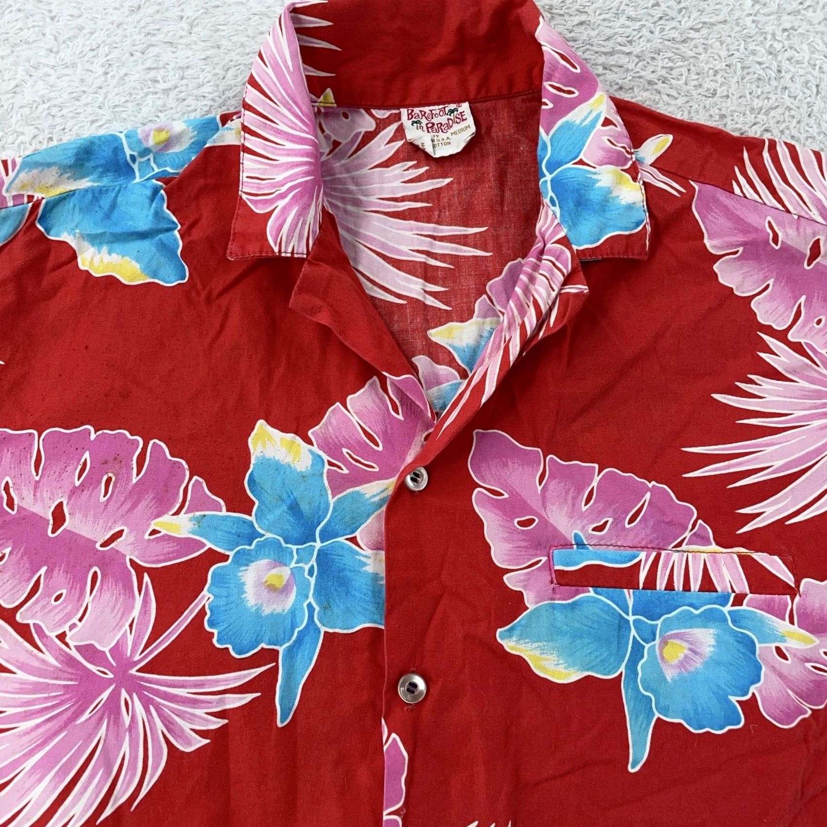 Paradise VINTAGE Barefoot in Paradise Shirt Mens M Red Hawaiian Aloha Surf Cotton Button-Up Floral 90s Mens Size US M / EU 48-50 / 2 - 2 Thumbnail