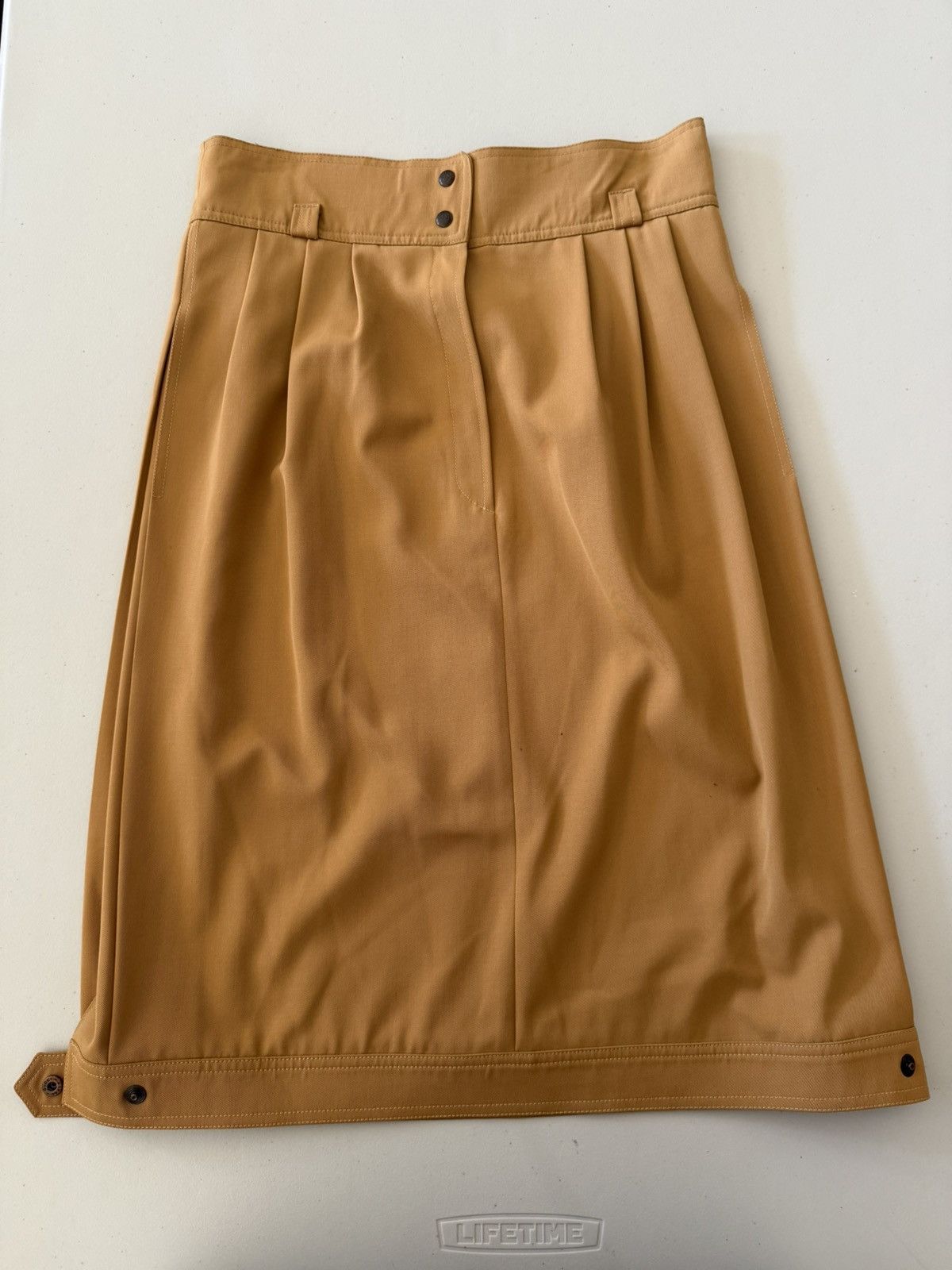 Gucci *RARE* Gucci Wool Tan Midi Skirt Size 28" / US 6 / IT 42 - 1 Thumbnail
