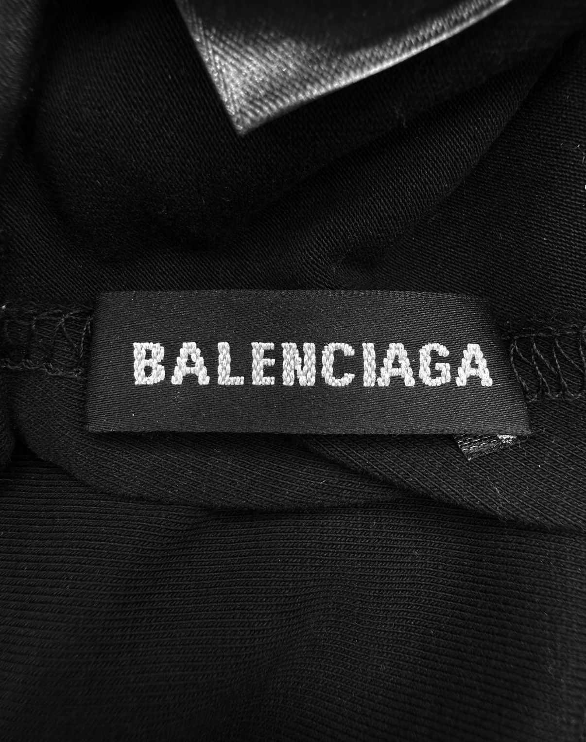 Balenciaga Balenciaga Met Gala Back Zip Black Mask Size ONE SIZE - 2 Thumbnail