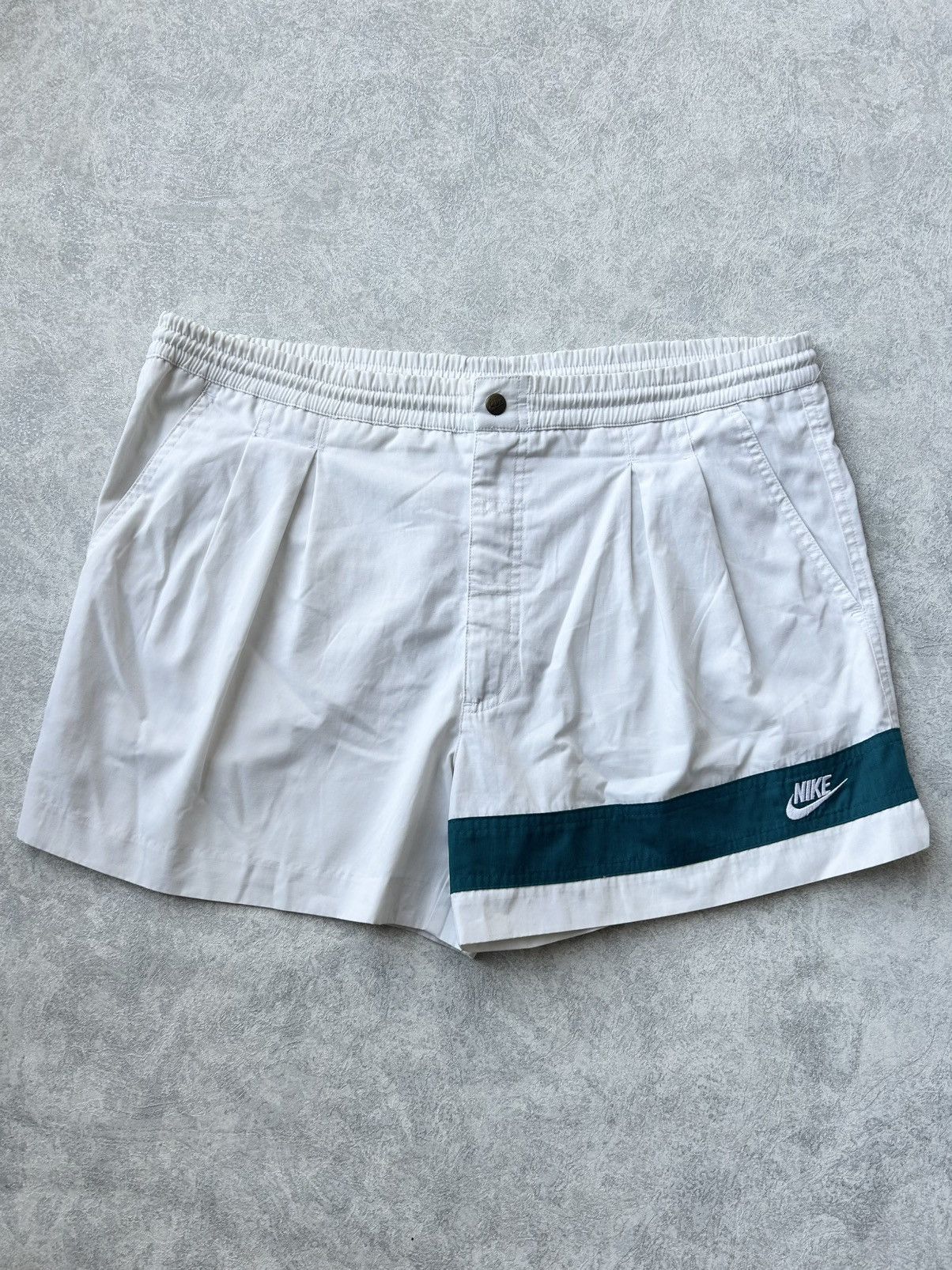 Nike Vintage 80s 90s Nike Jim Courier Tennis Shorts Size US 38 / EU 54 - 1 Thumbnail