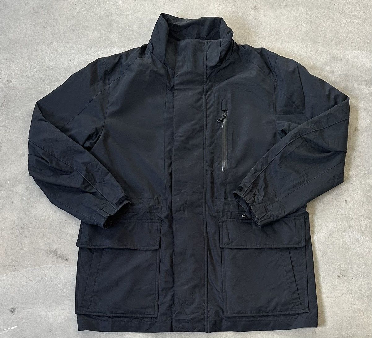 Uniqlo PREMIUM DOWN JACKET BY UNIQLO BLACK WINDBREAKER VINTAGE Size US XL / EU 56 / 4 - 1 Thumbnail