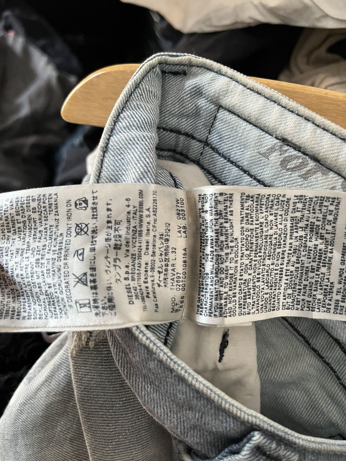 Diesel 2000s Diesel thavar distressed mudwash jeans Size US 30 / EU 46 - 13 Thumbnail