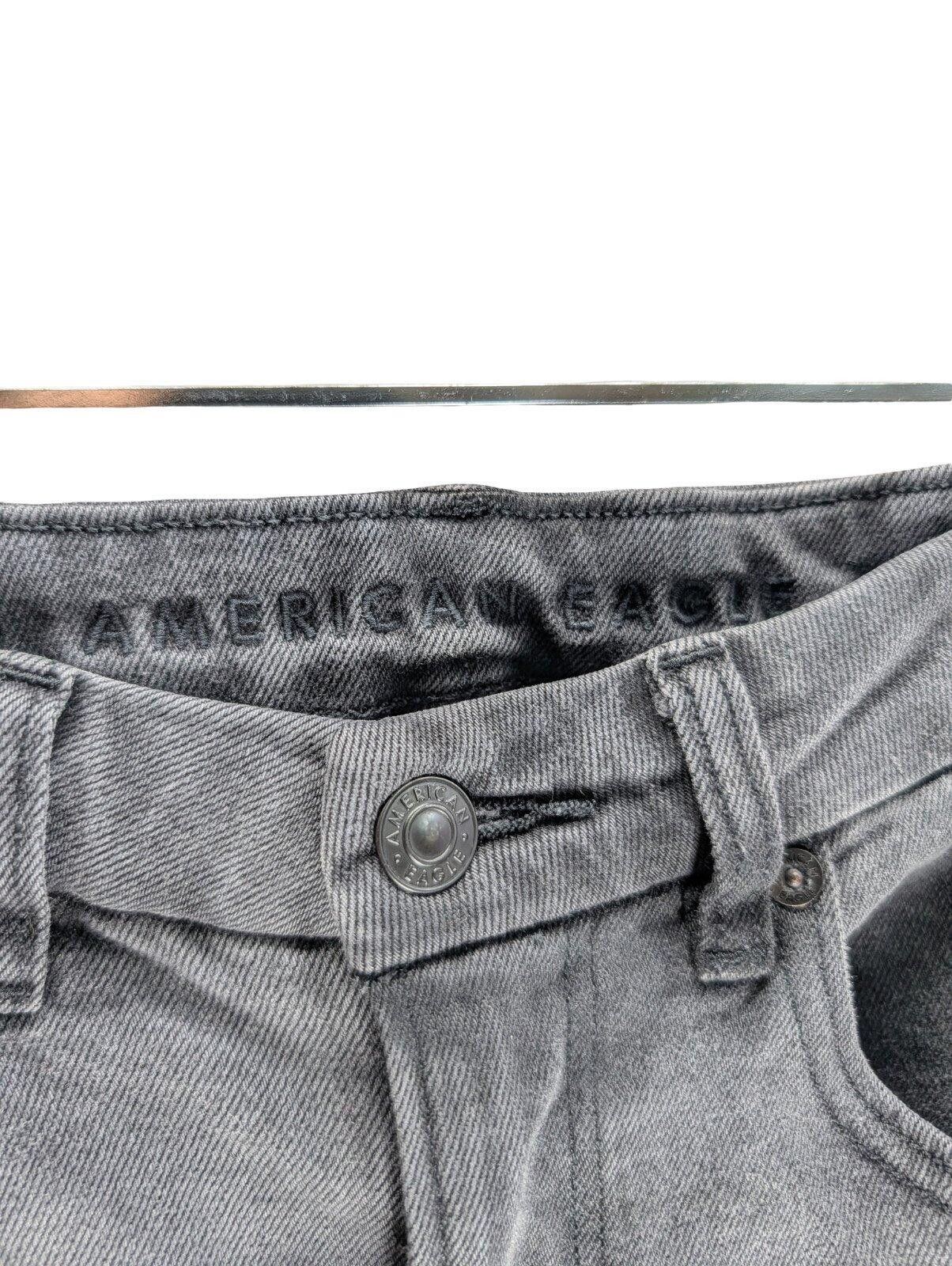 American Eagle Outfitters American Eagle Straight Jeans 6 X-Short Stretch Gray Wash Size 28" / US 6 / IT 42 - 4 Thumbnail