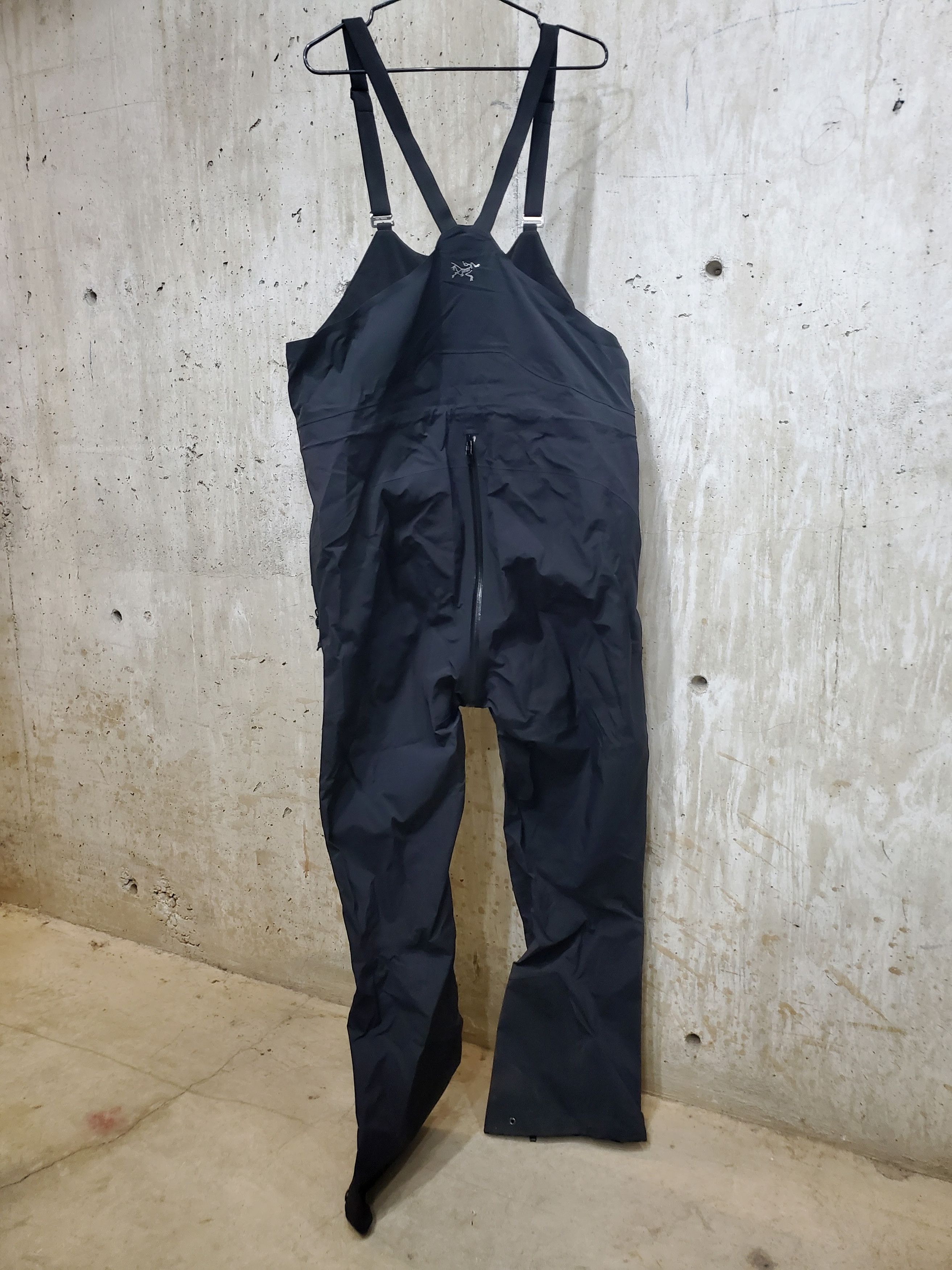 Arc'teryx Arc'Terx Men's Alpha SV Bib Size US 41 - 2 Thumbnail