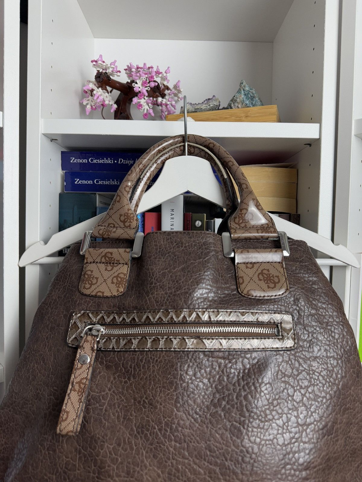 Designer × Guess Vintage y2k Guess monogram hand shoulder bag avantgarde Size ONE SIZE - 6 Thumbnail
