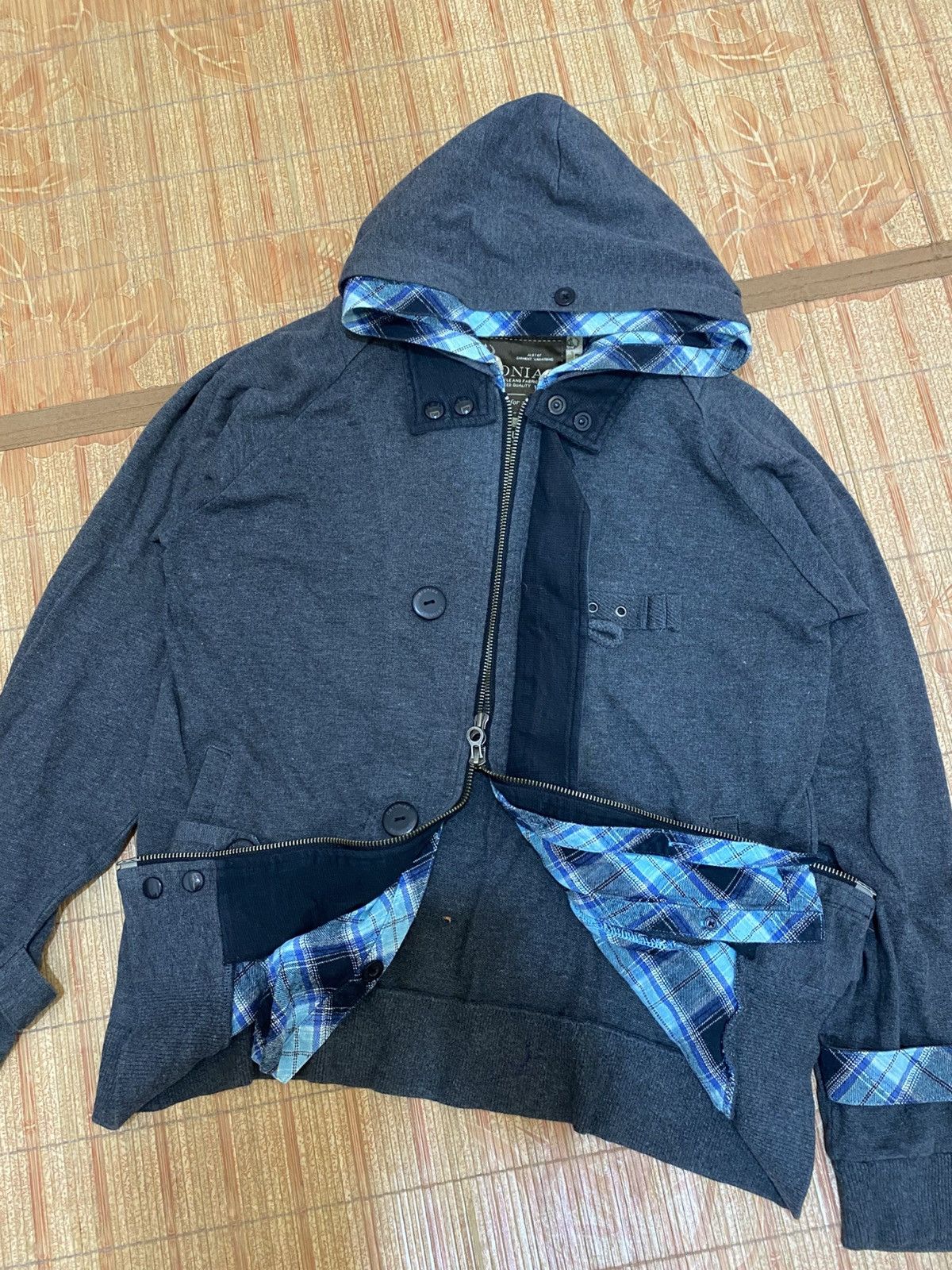 Le Grande Bleu (L.G.B.) Cronias japanese double layer hoodie lgb kmrii goa Size US M / EU 48-50 / 2 - 4 Thumbnail