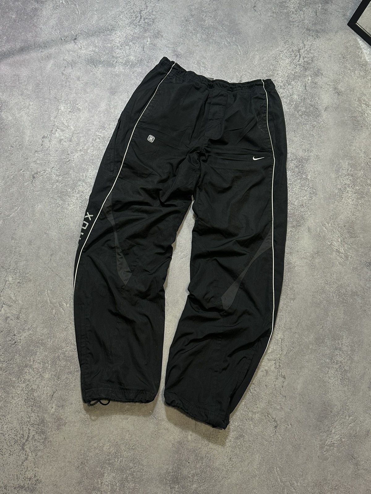 Nike × Streetwear × Vintage ? NIKE SHOX 90s VINTAGE PARACHUTE 