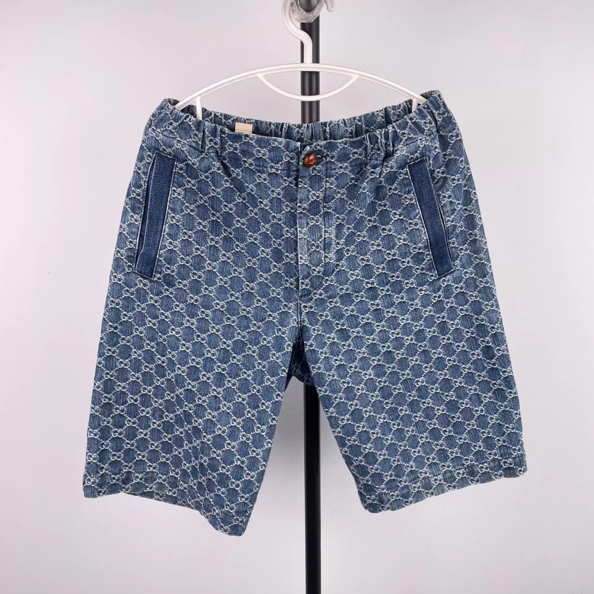 Gucci Gucci Denim Shorts 44 Size US 28 / EU 44 - 1 Thumbnail