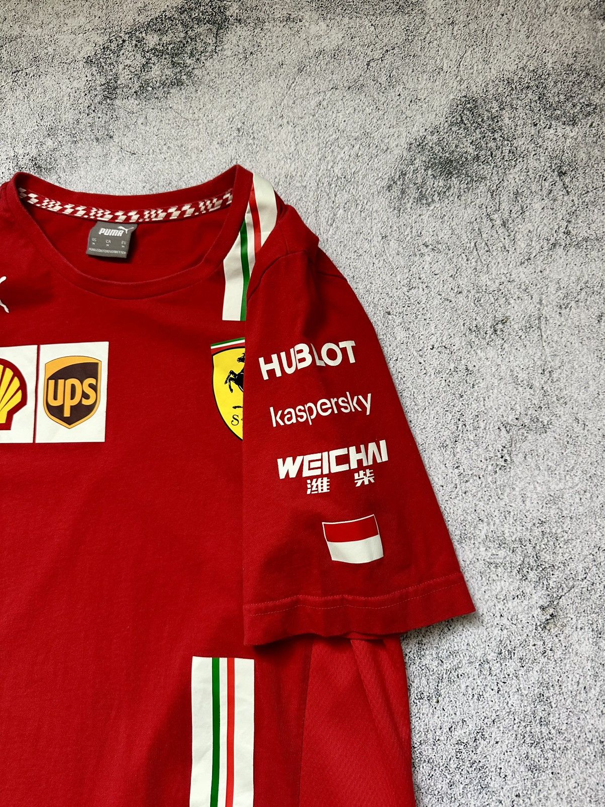 Ferrari Puma x Ferarri T-shirt Racing Formula 1 Shell Size US M / EU 48-50 / 2 - 6 Thumbnail
