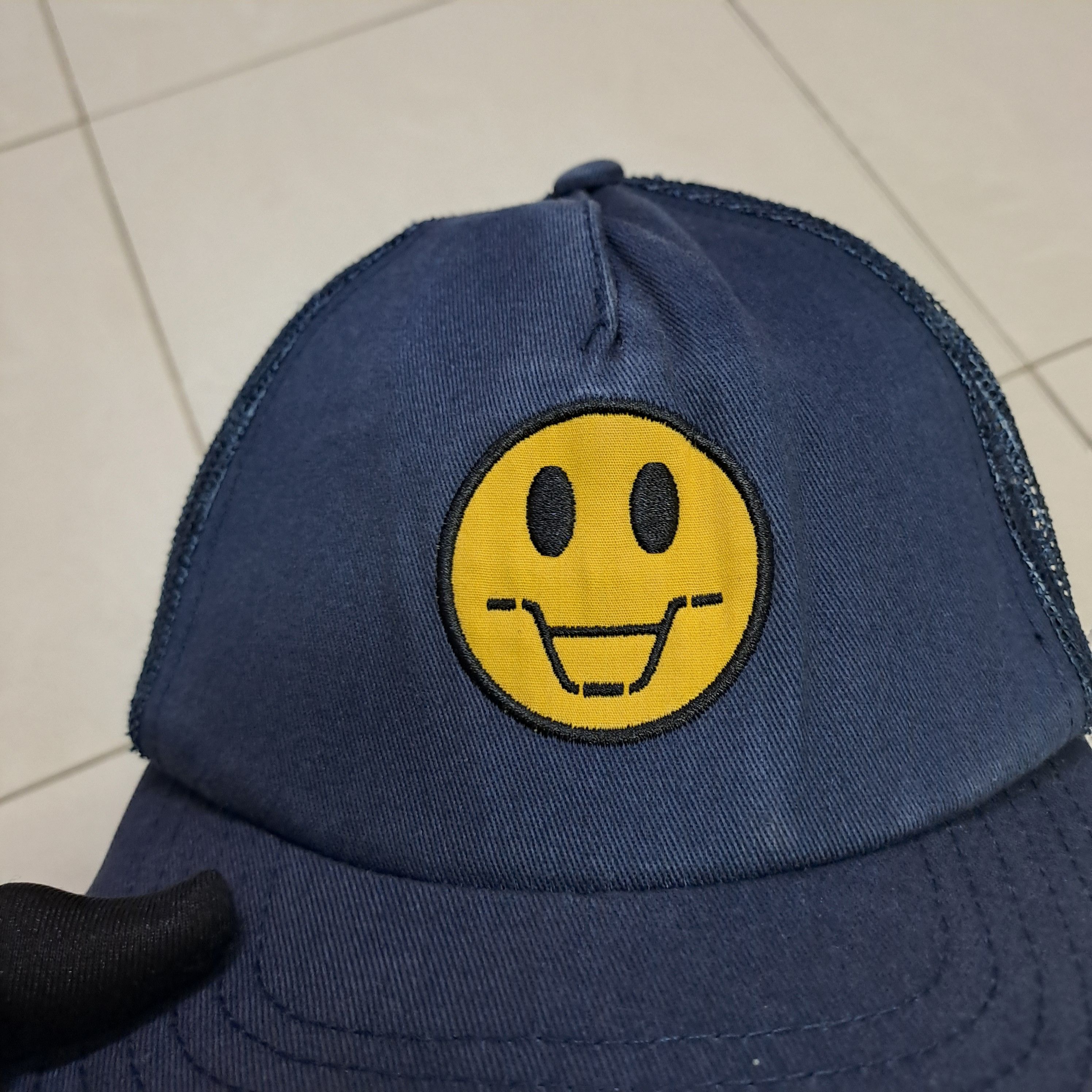 Vintage Vintage Smiley Face Trucker Hat/Cap Size ONE SIZE - 4 Thumbnail