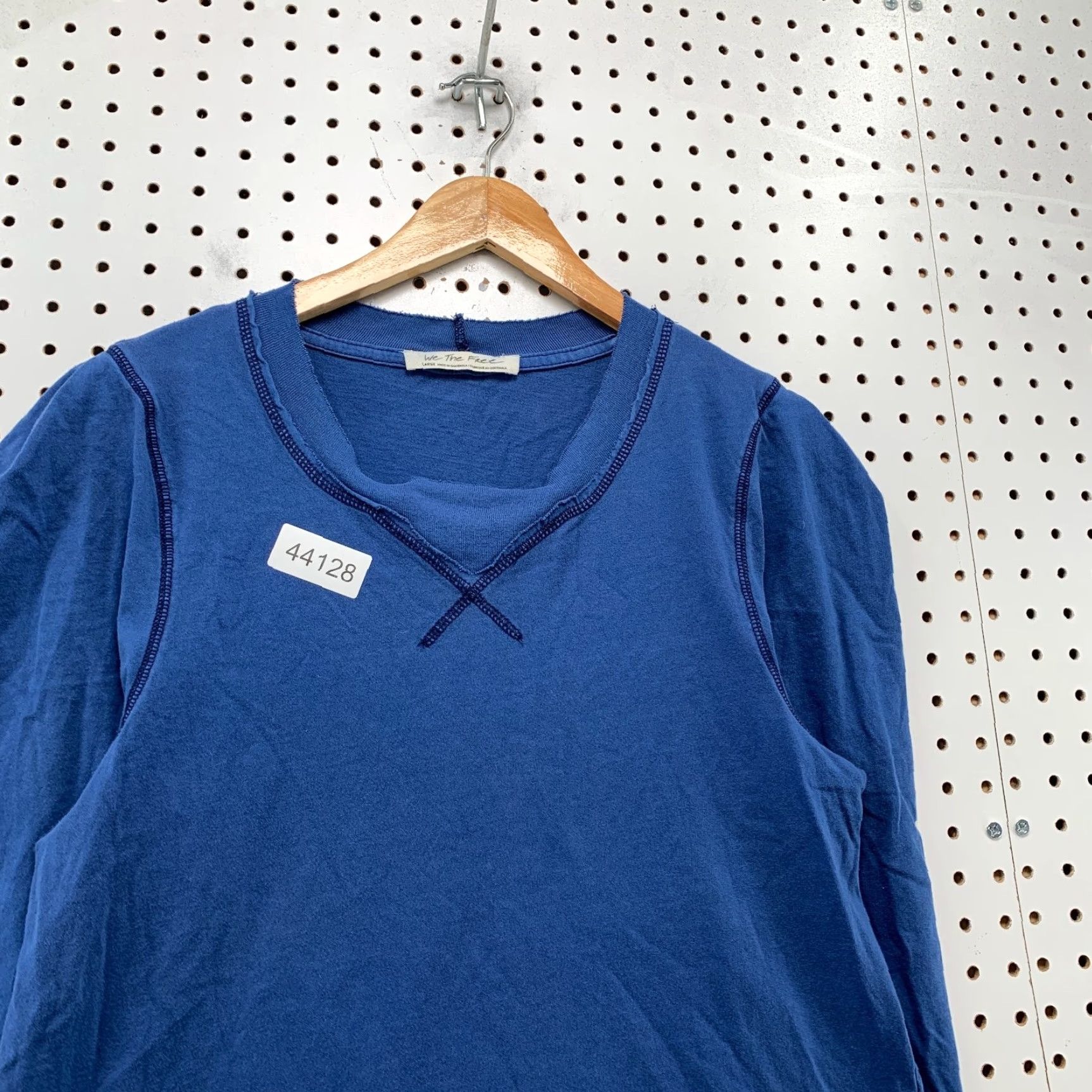 Vintage We The Free Top Womens Large Blue 3/4 Sleeve Pullover Size L / US 10 / IT 46 - 7 Thumbnail