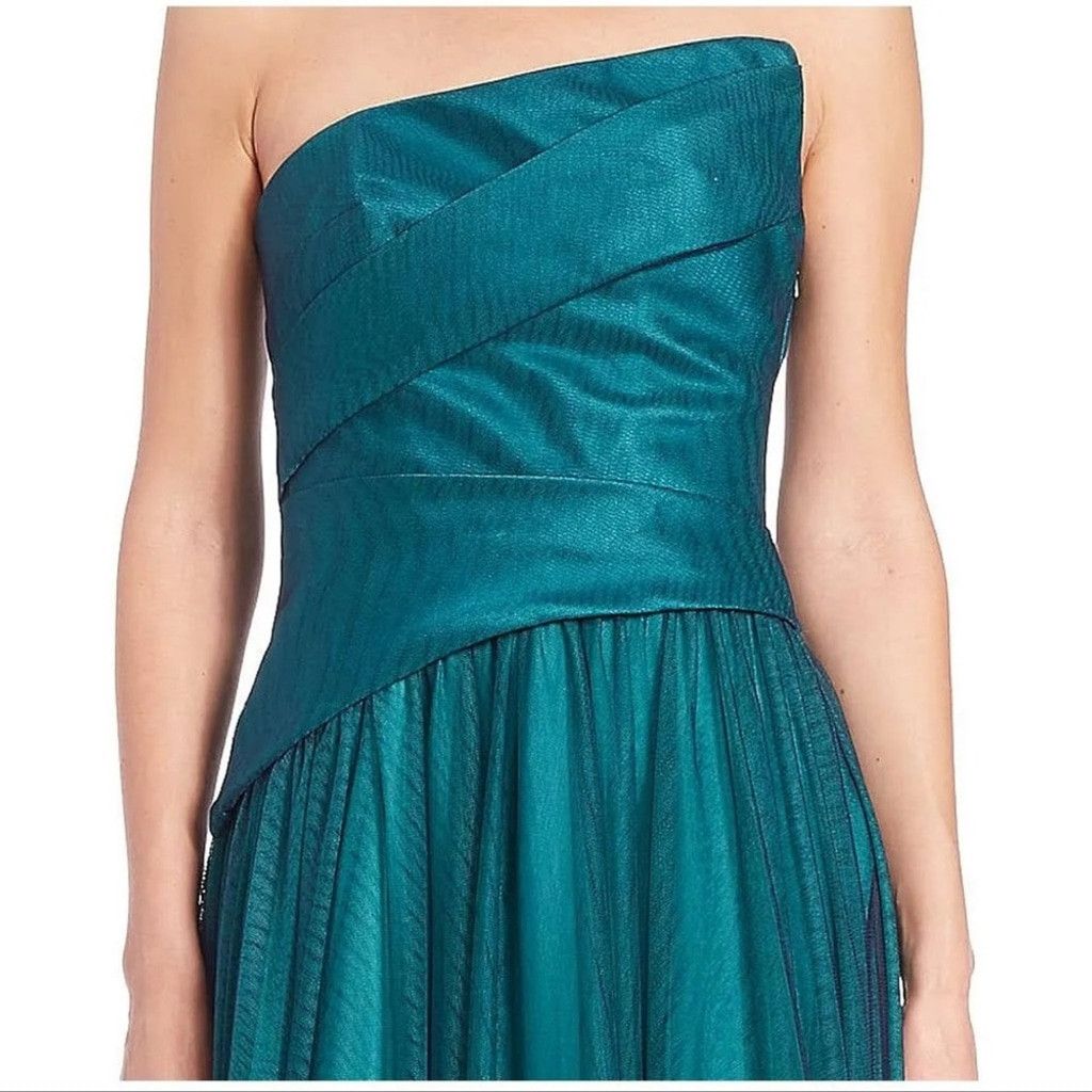 Monique Lhuillier Strapless Tulle Gown - Monique Lhuiller size US 6 Size M / US 6-8 / IT 42-44 - 2 Thumbnail