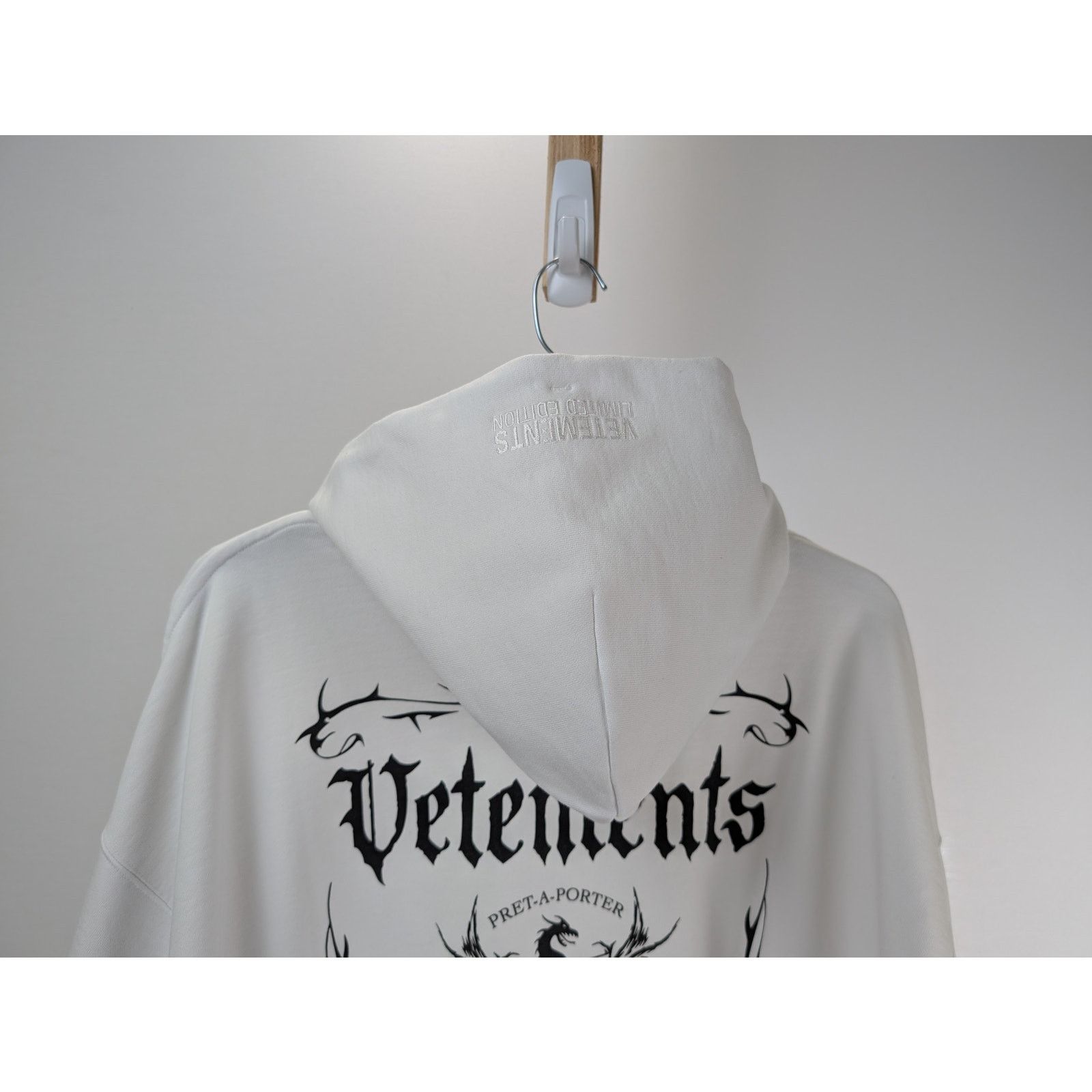 Vetements o1rshd1 Pret a Porter Hoodie in White Size US L / EU 52-54 / 3 - 10 Thumbnail