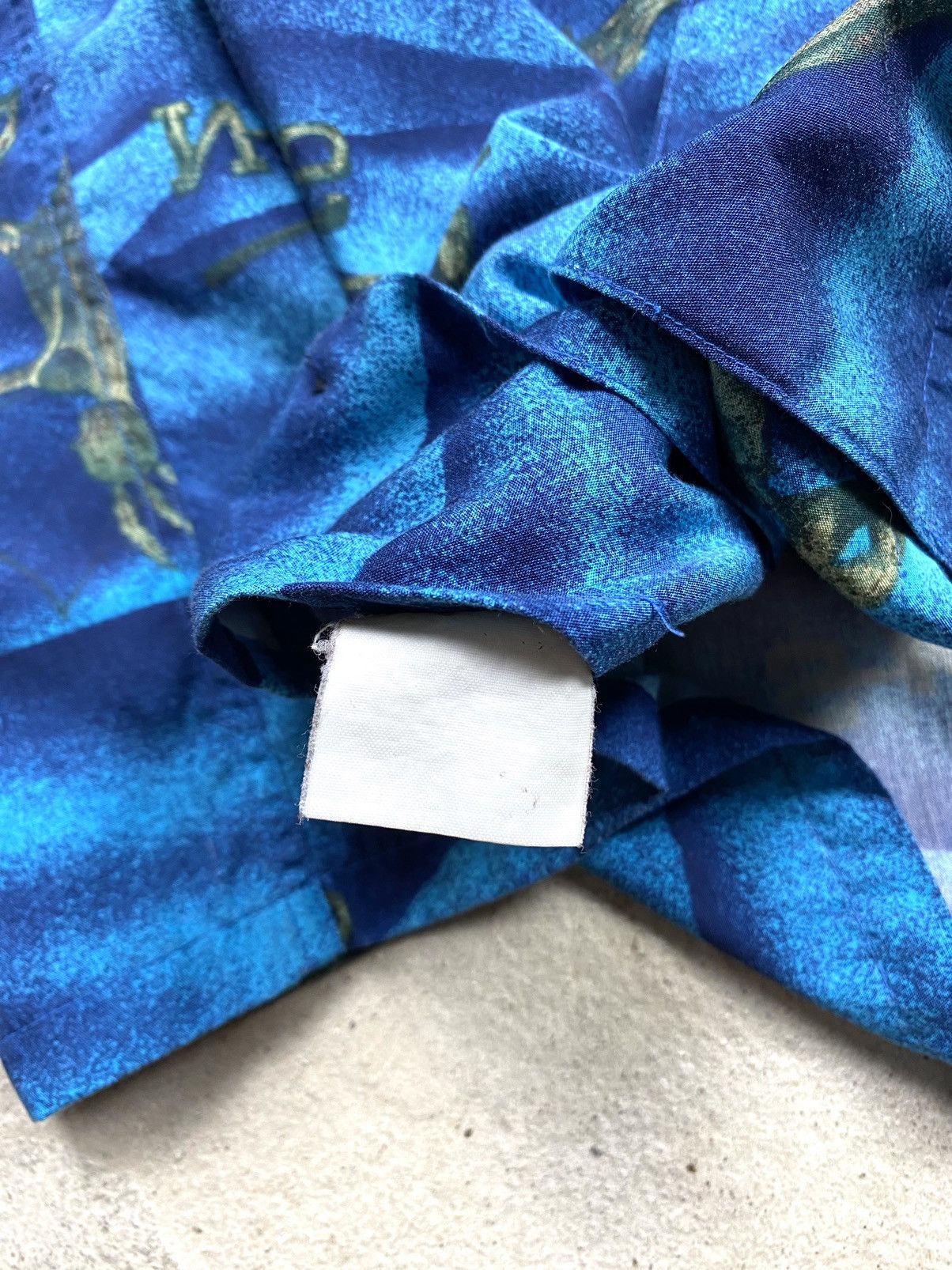 Vintage Rare! Vintage Guy Laroche Paris Hawaiian Shirt Y2K Size US M / EU 48-50 / 2 - 10 Thumbnail