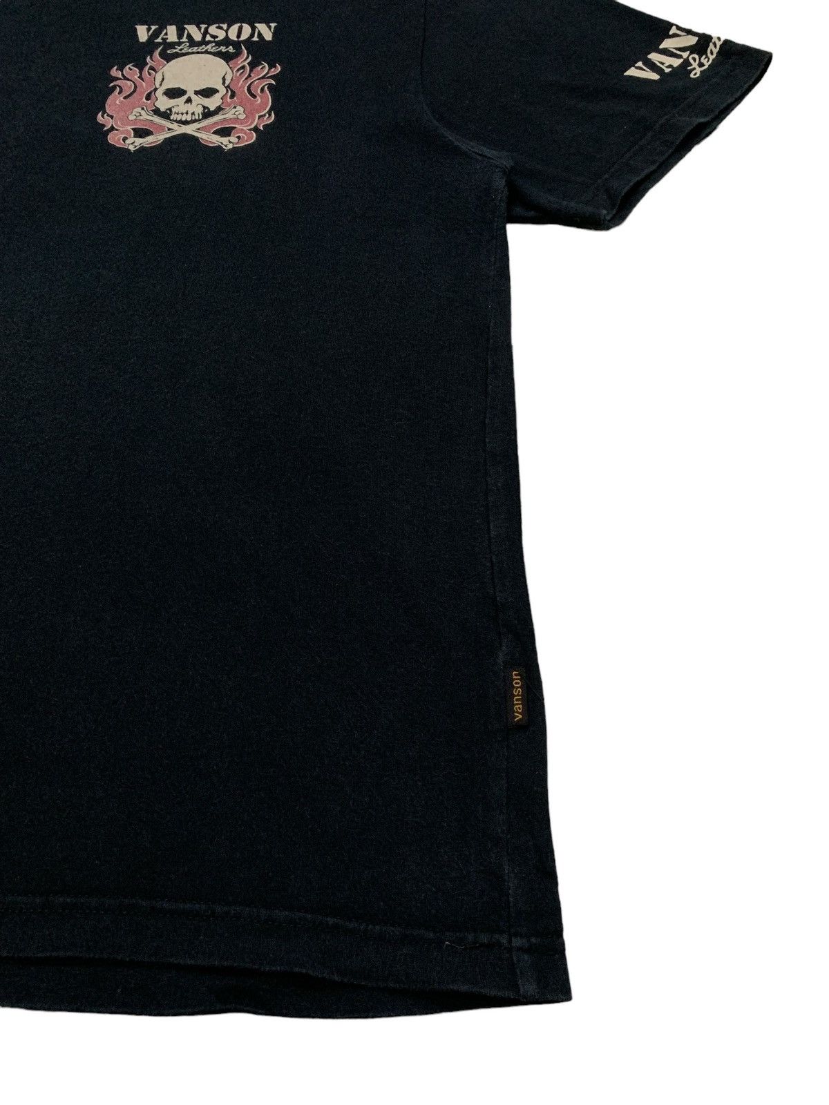 Japanese Brand × Vanson Leathers Vanson Leather Crossbones Flames Street & Track Tshirt Size US L / EU 52-54 / 3 - 4 Thumbnail