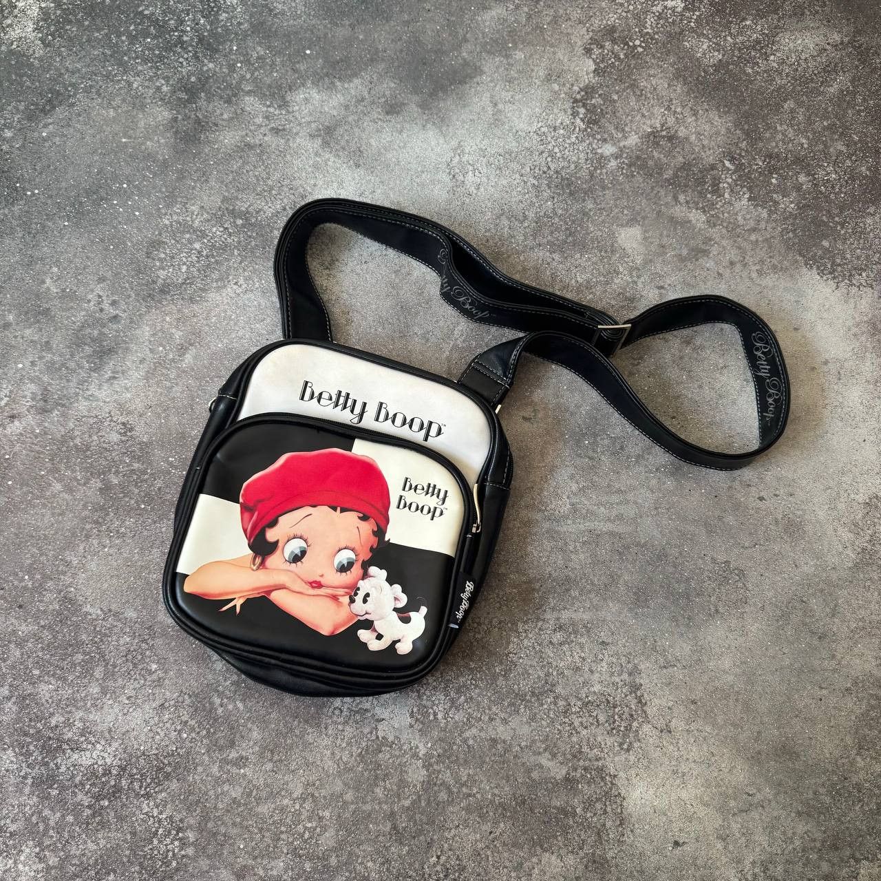 Hysteric Glamour × Japanese Brand × Vintage Y2K Betty Boop Vintage Super Glam Faux Leather Crossbody Bag Size ONE SIZE - 3 Thumbnail