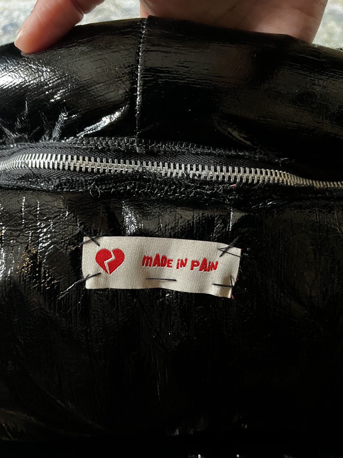 Designer × Handmade 1 of 1 Made in Pain Black Cropped Puffer Unisex Streetwear Size US M / EU 48-50 / 2 - 4 Thumbnail