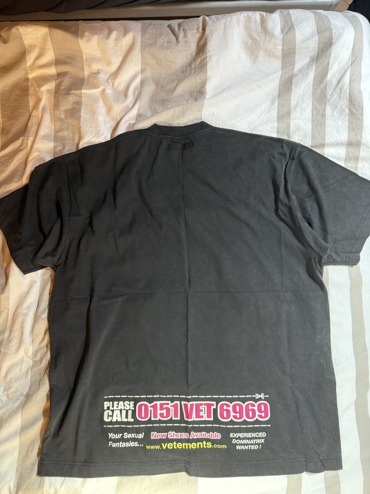 Vetements Vetements Dominatrix Hotline Oversized T-Shirt Size US S / EU 44-46 / 1 - 5 Thumbnail
