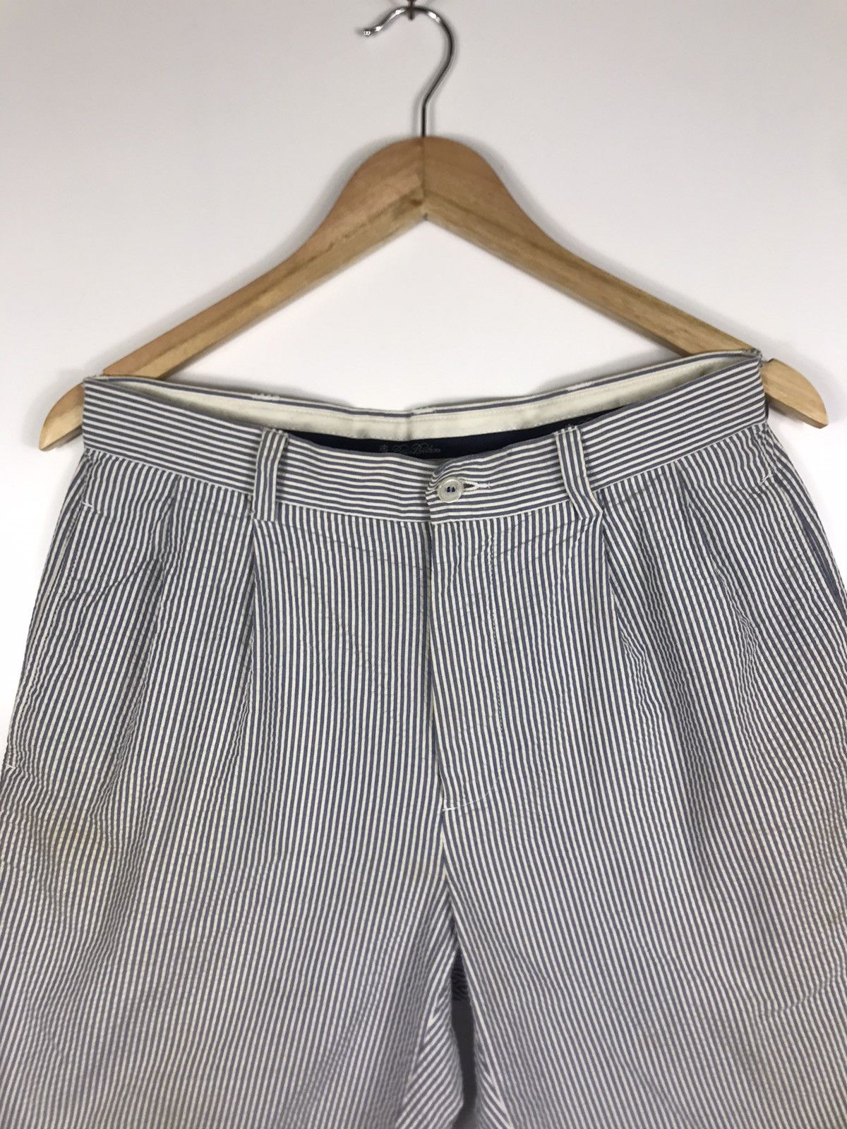 Brooks Brothers 🔥Brooks Brothers 346 Hickory Stripe Short Pants Size US 31 - 4 Thumbnail