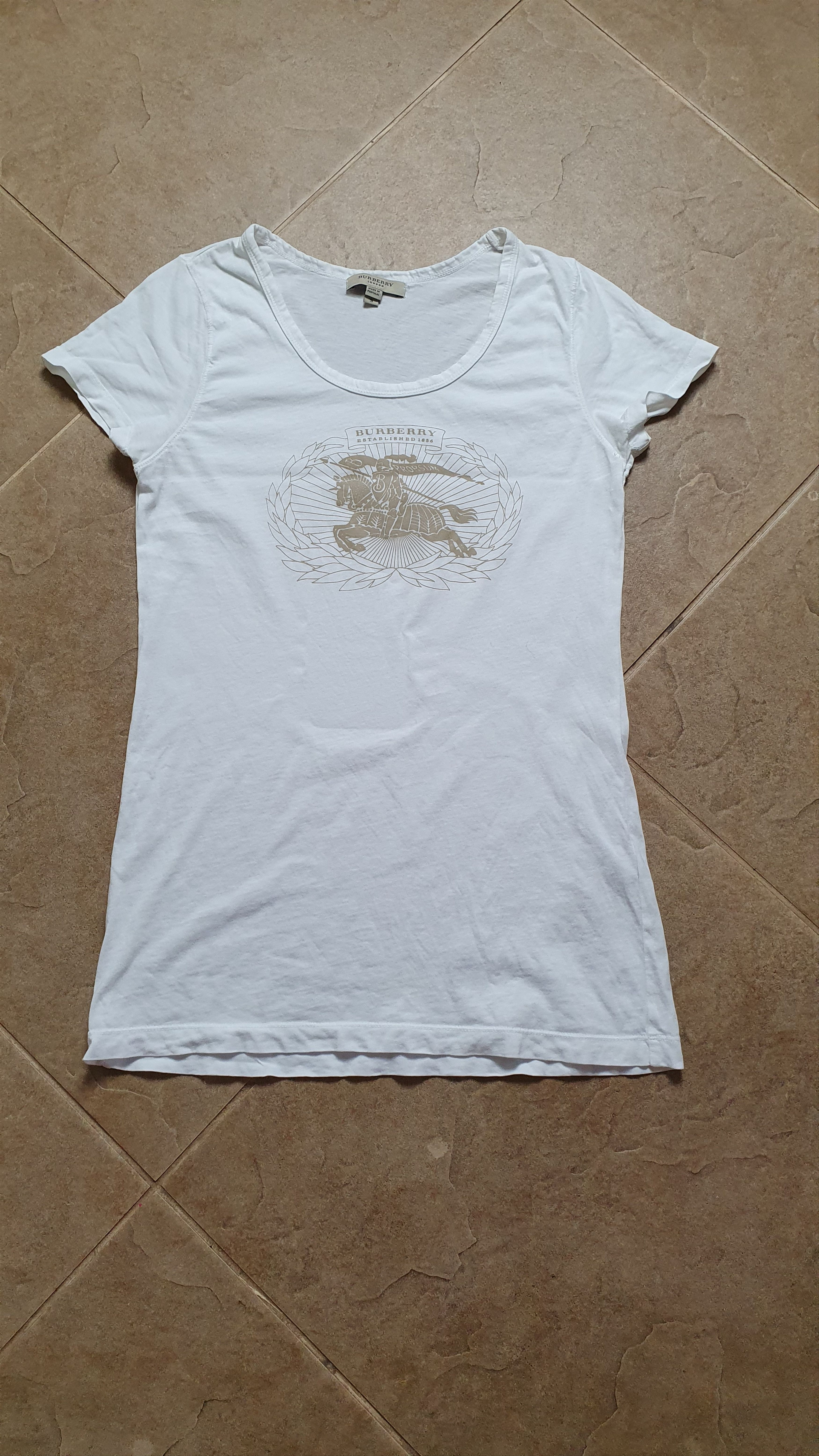 Burberry Women's t shirts Burberry London Authentic Big Logo Size S / US 4 / IT 40 - 1 Thumbnail